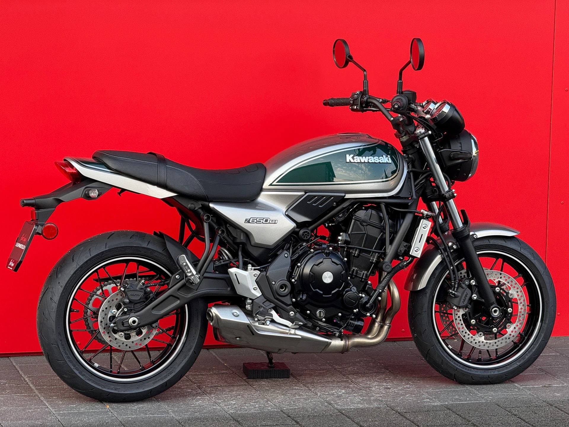 KAWASAKI Z 650 RS-image-9