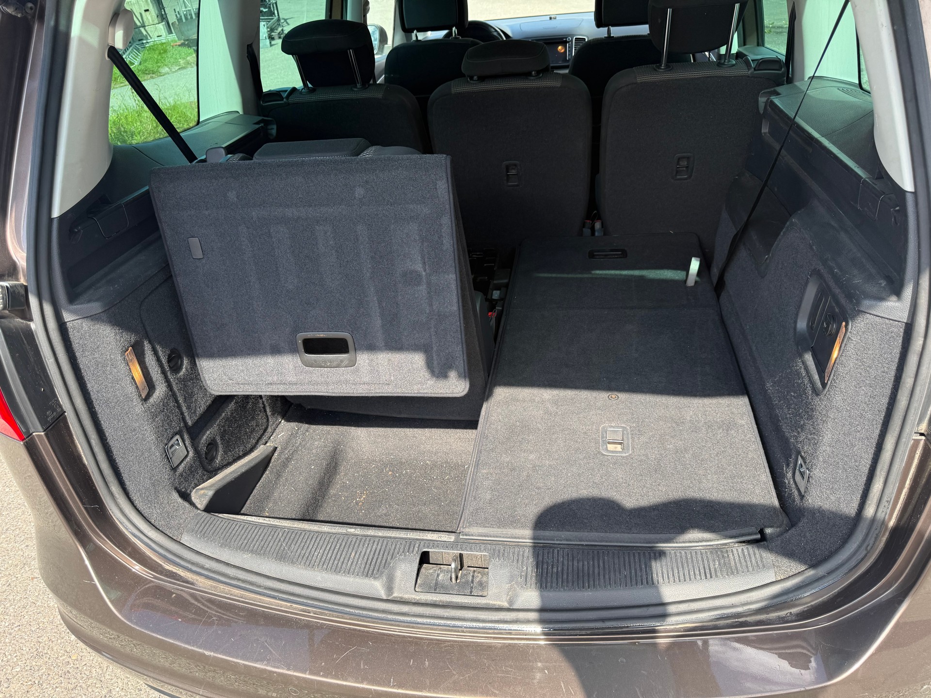 VW Sharan 2.0 TDI BMT Highline 4Motion-image-6