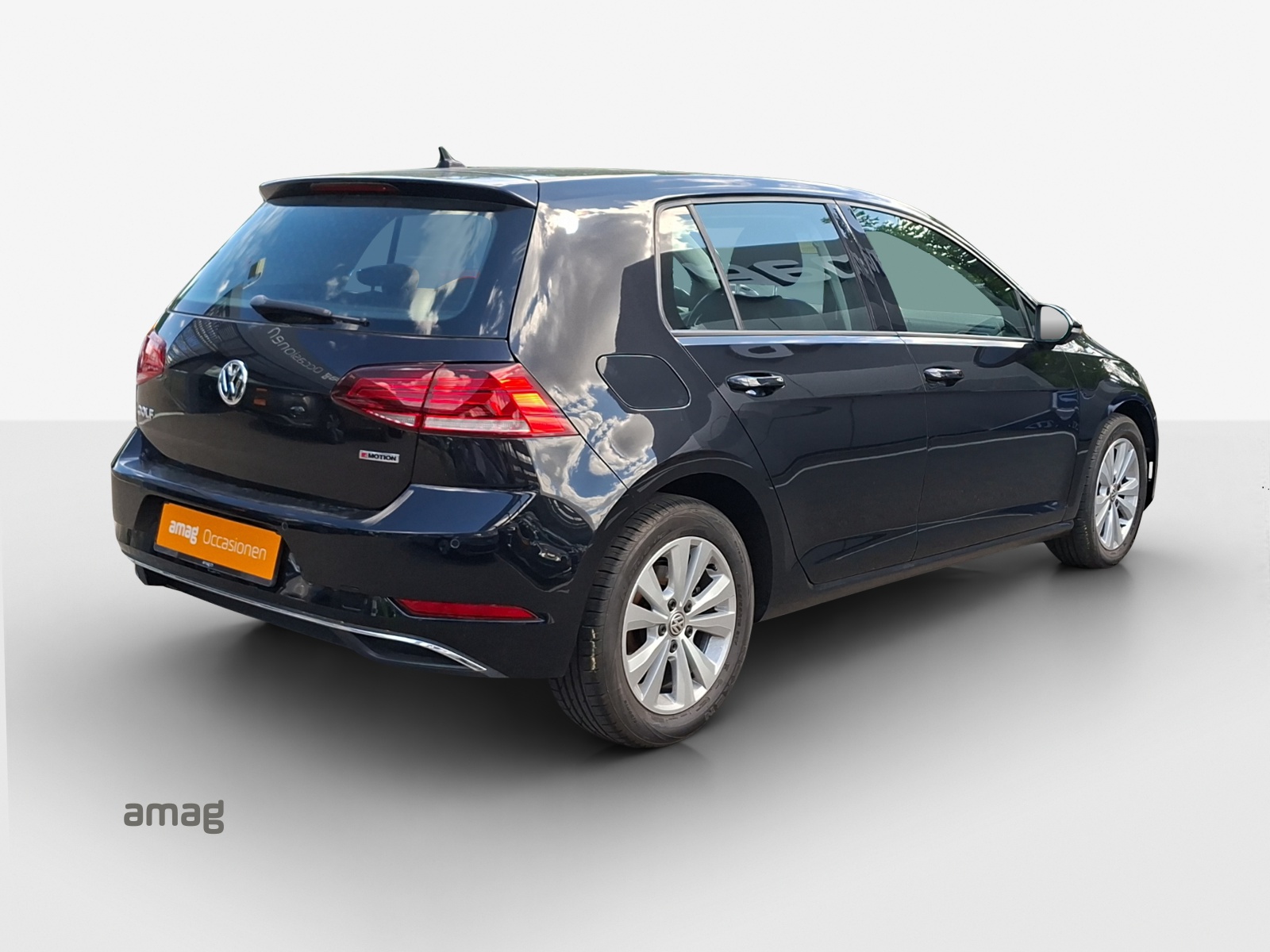 VW Golf 2.0 TDI Comfortline 4Motion DSG-image-4