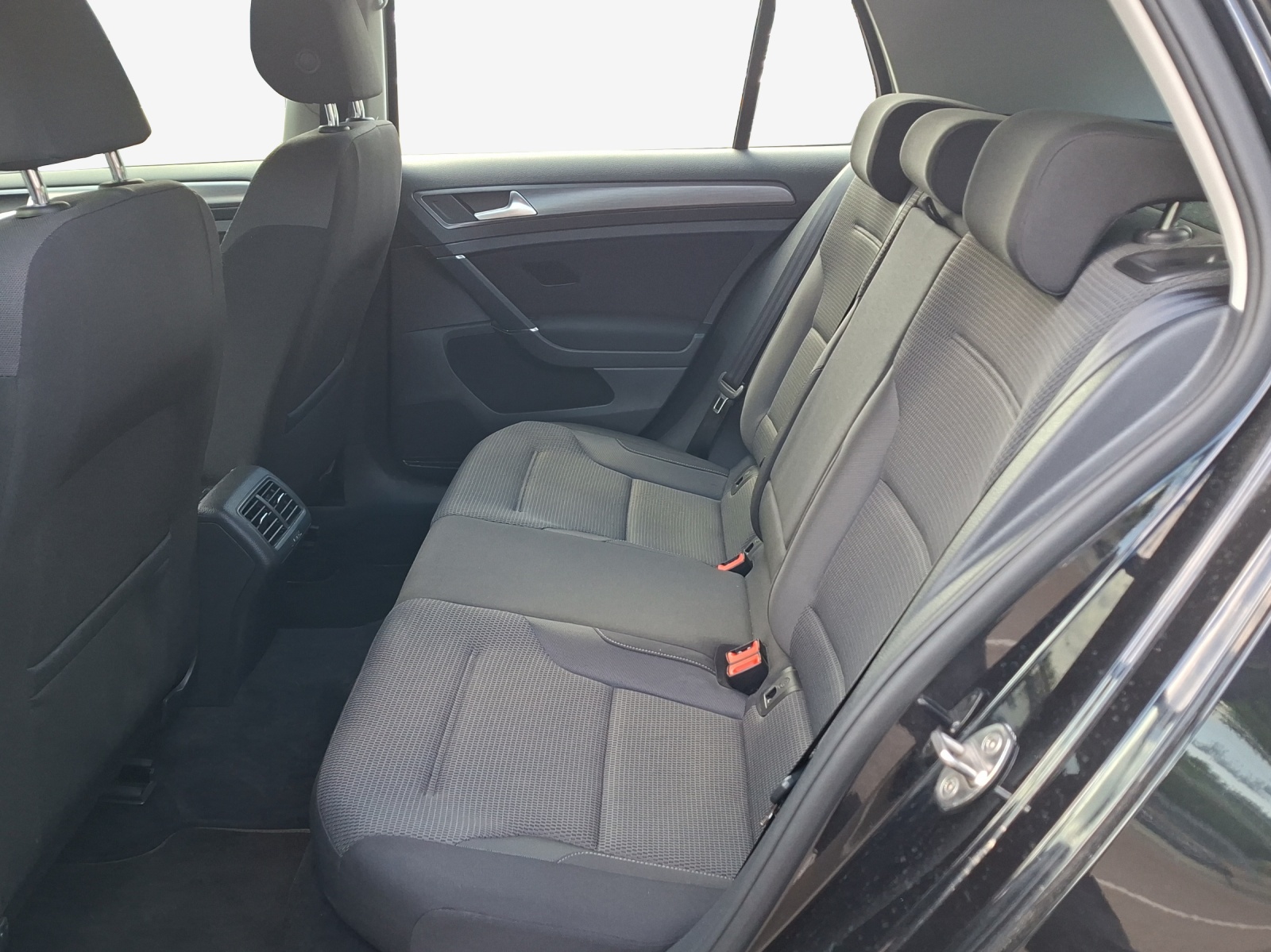 VW Golf 2.0 TDI Comfortline 4Motion DSG-image-11