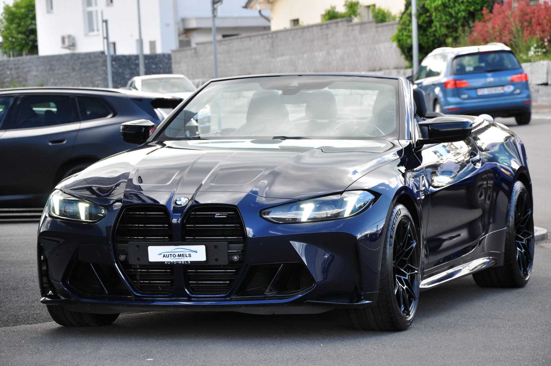 BMW M4 Cabrio Competition M xDrive-image-12