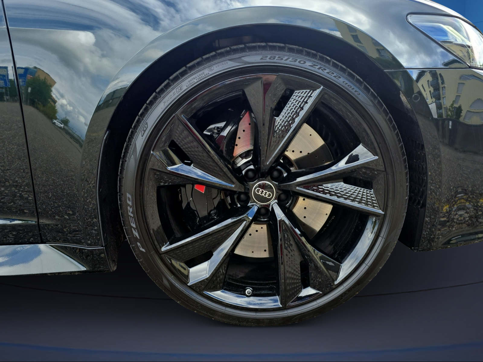 AUDI RS6 Avant 4.0 TFSI V8 quattro-image-7