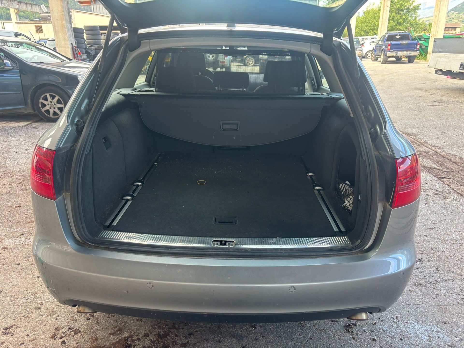 AUDI A6 Avant 3.0 V6 TDI quattro-image-6