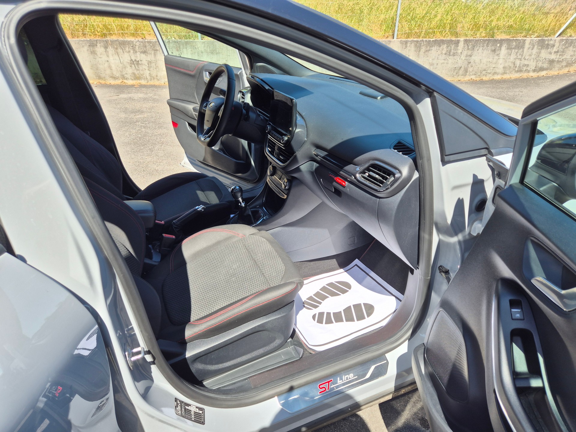 FORD Puma 1.0 MHEV ST-Line X-image-10