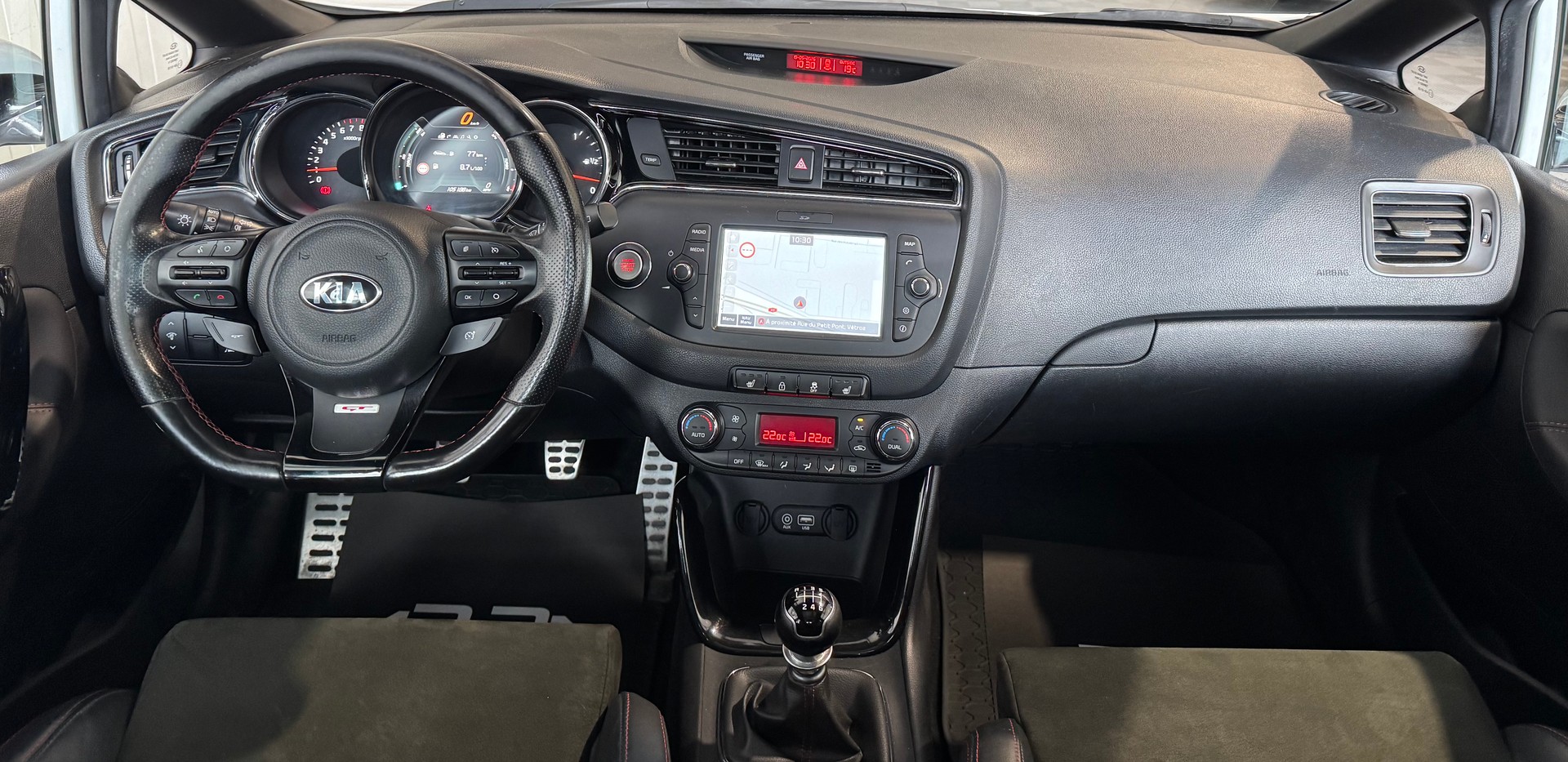 KIA Cee'd 1.6 GDi GT-image-8