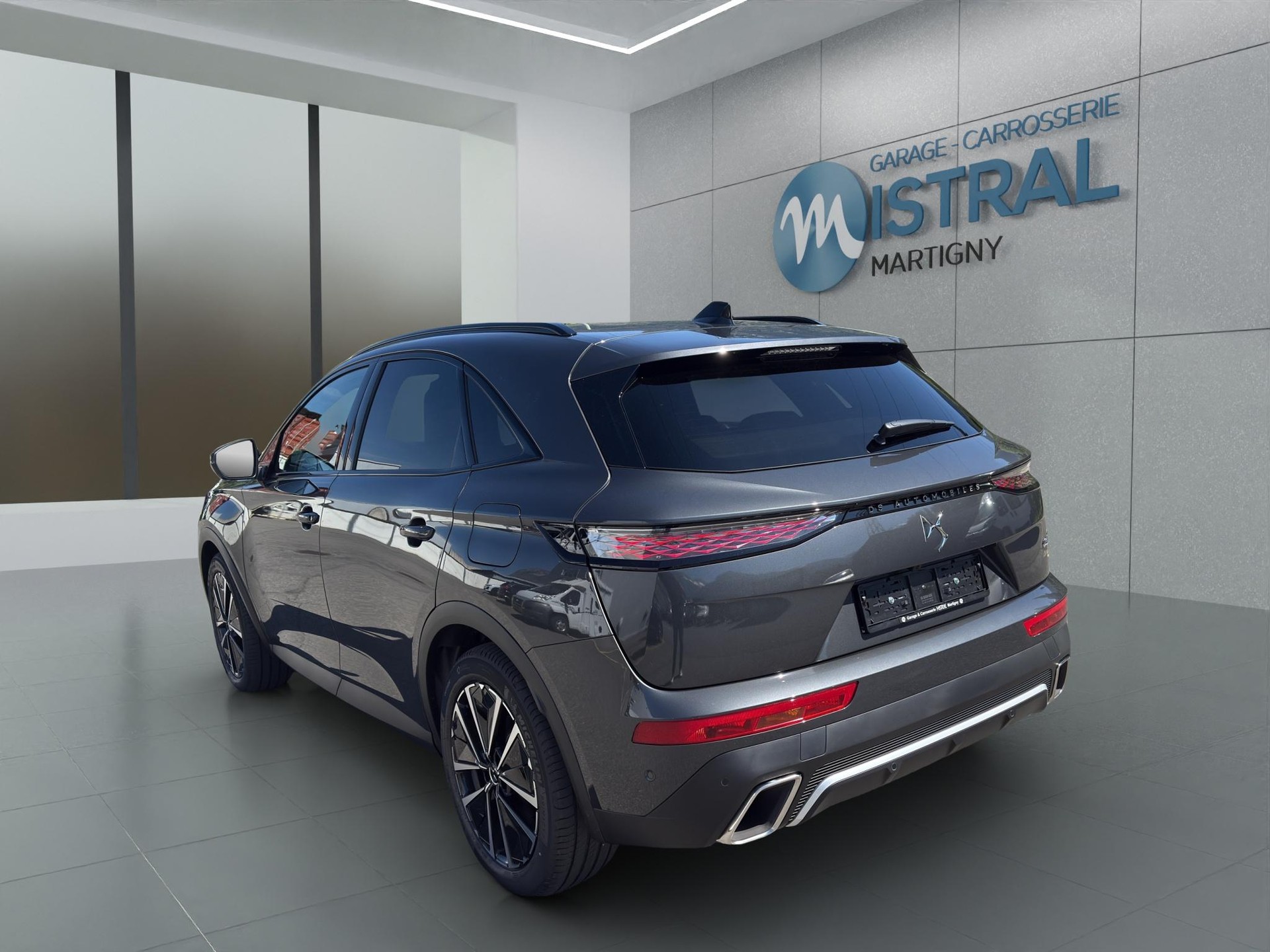 DS AUTOMOBILES 7 1.6 E-Tense Étoile 4x4-showroom-element-1