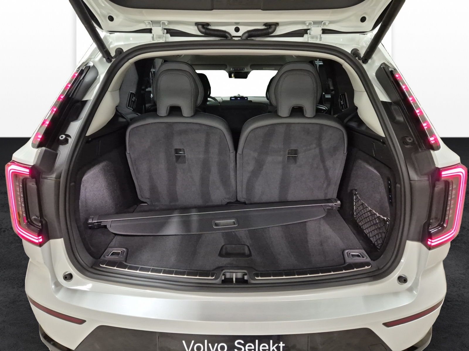 VOLVO EX90 Twin Performance Ultra AWD-image-18