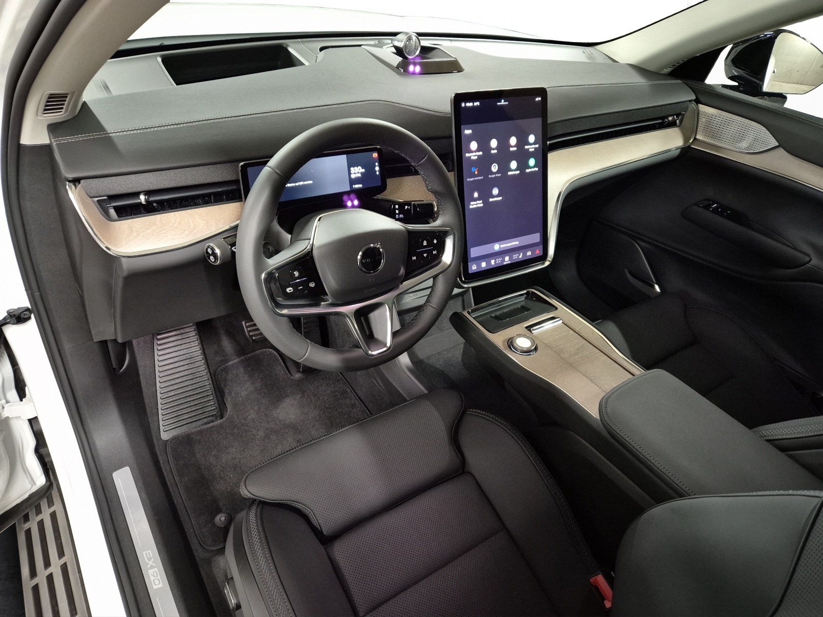 VOLVO EX90 Twin Performance Ultra AWD-image-8