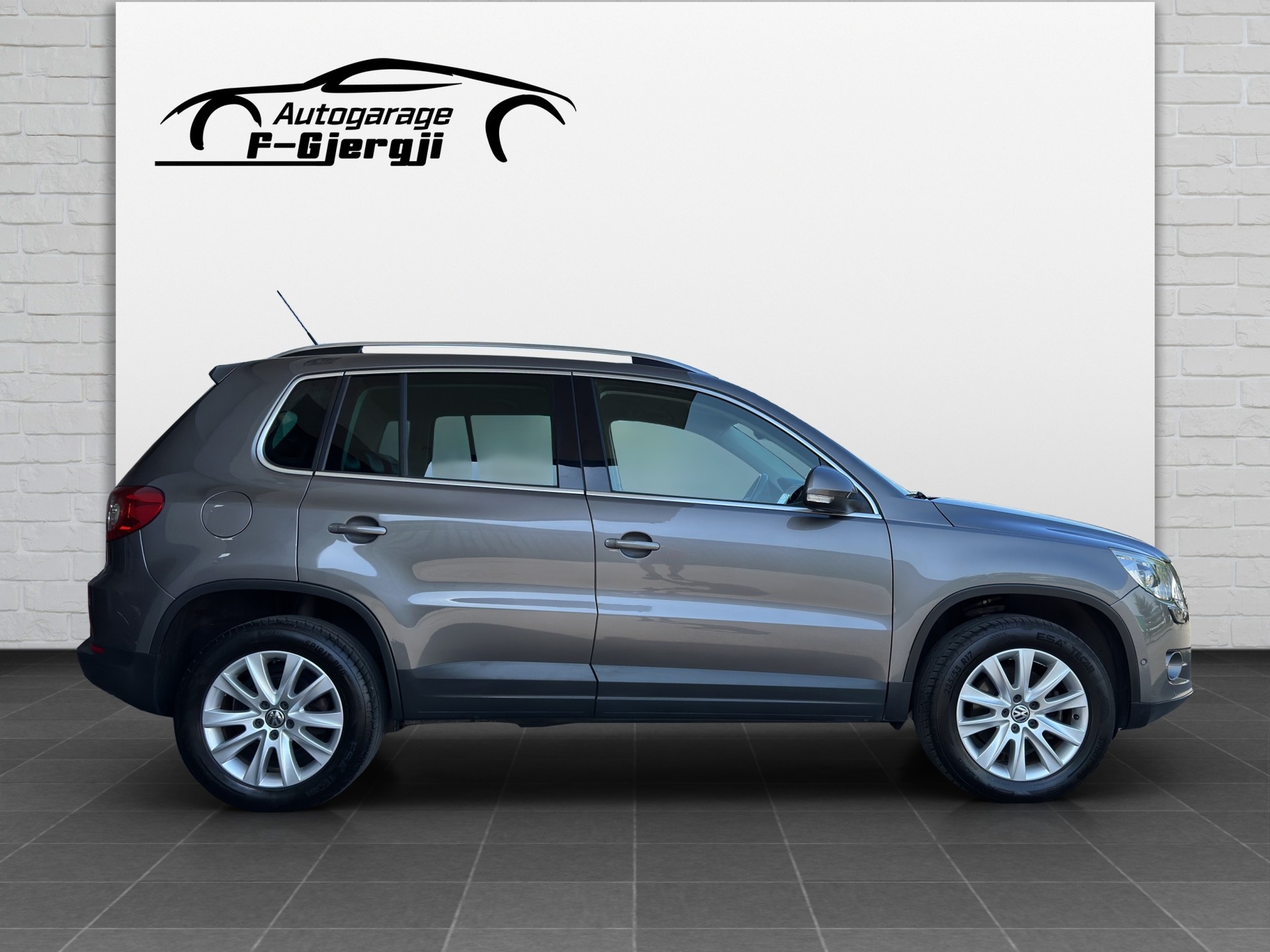 VW Tiguan 2.0 TDI Sport&Style Tiptronic-image-5