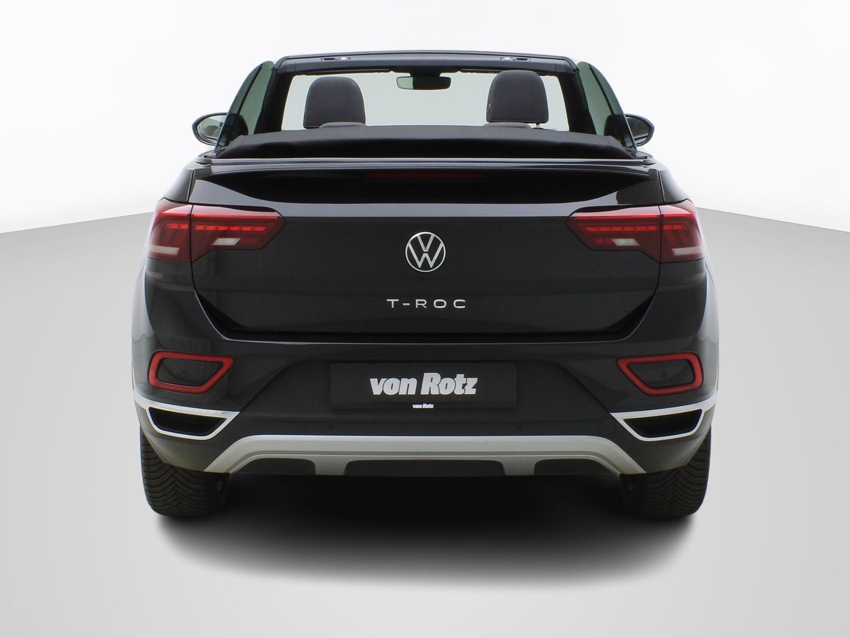 VW T-Roc Cabriolet 1.5 TSI DSG Black Style-image-4