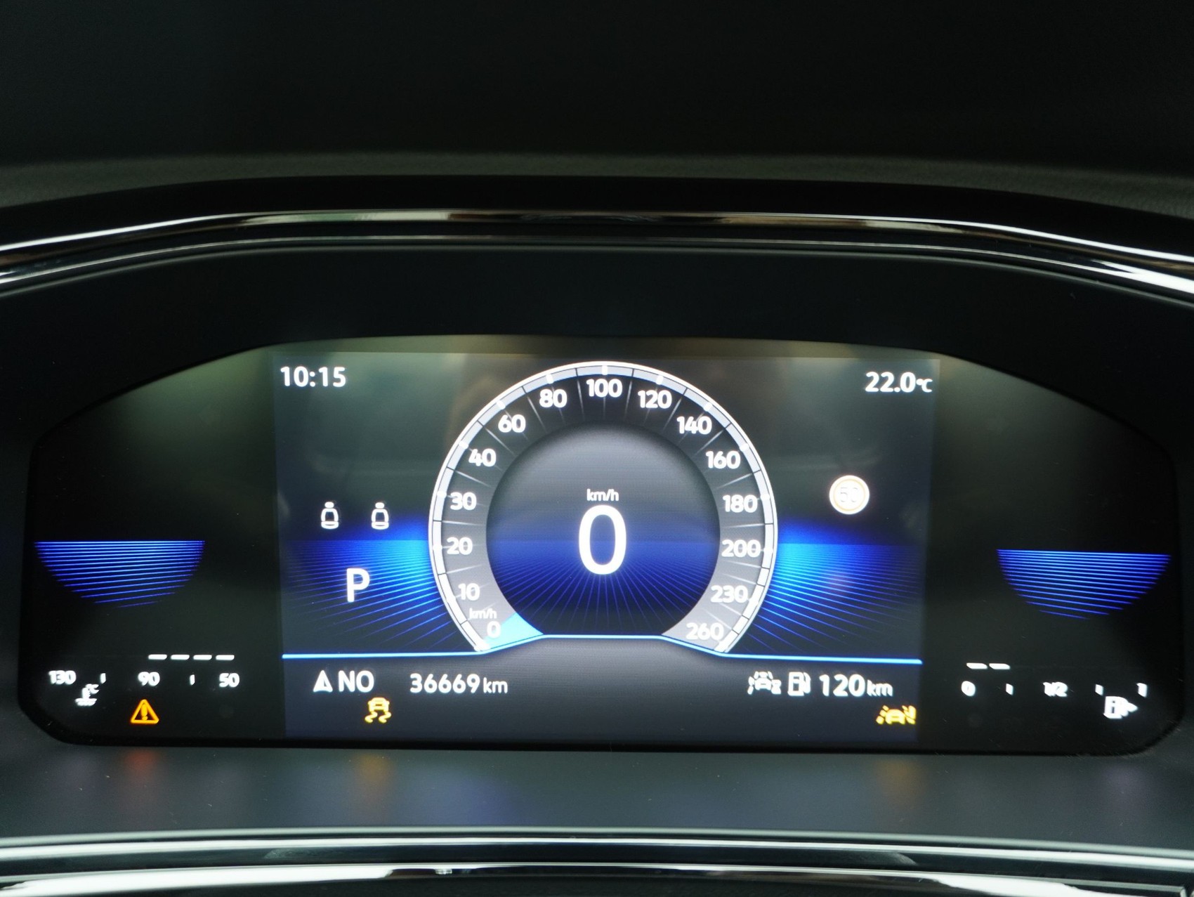 VW T-Roc Cabriolet 1.5 TSI DSG Black Style-image-16