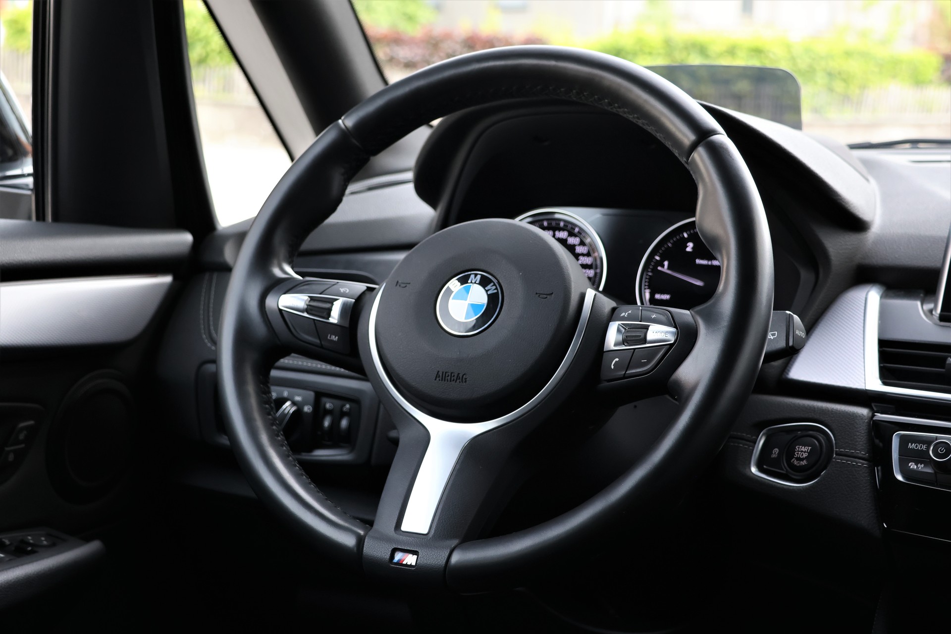 BMW 218d xDrive Active Tourer Steptronic M Sport (CH)-image-13