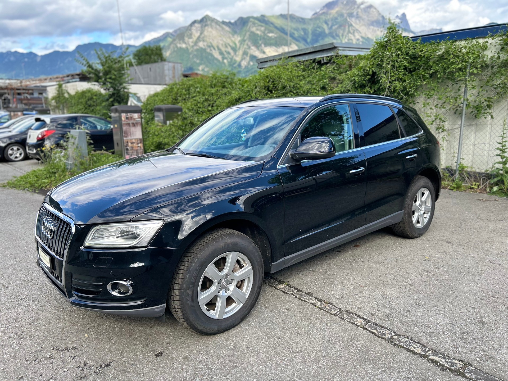 AUDI Q5 2.0 TDI quattro S-tronic-image-0