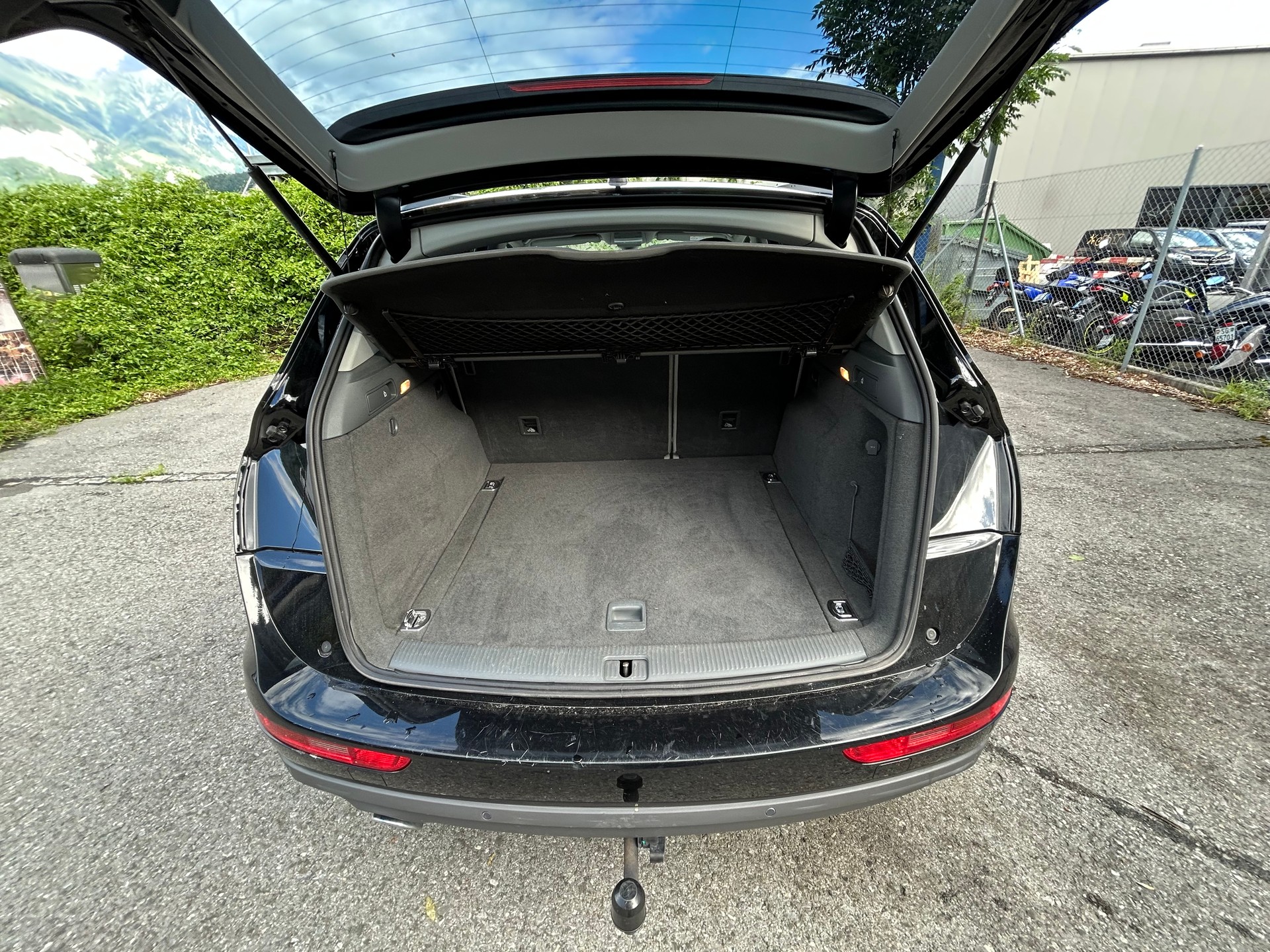 AUDI Q5 2.0 TDI quattro S-tronic-image-13