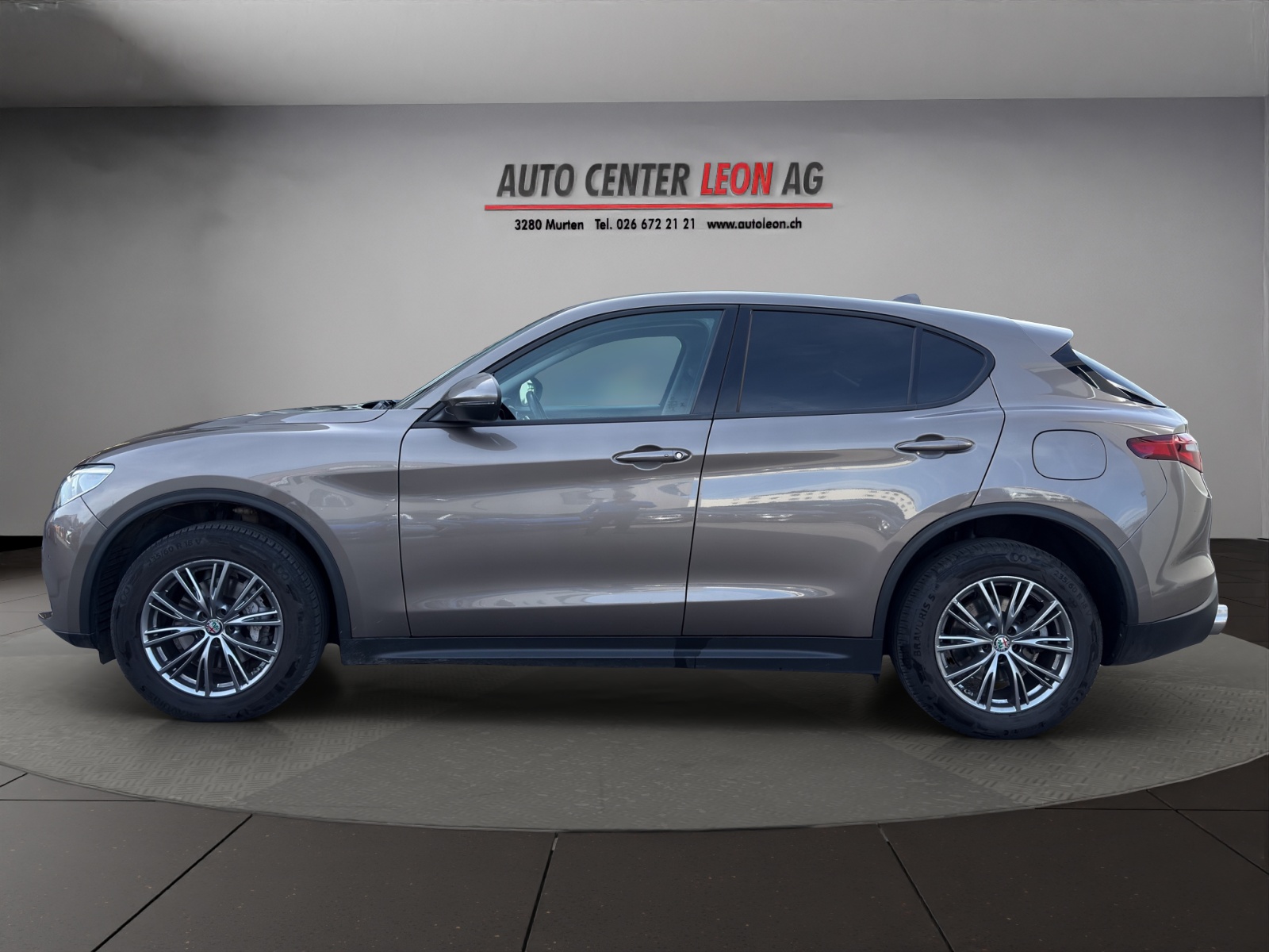 ALFA ROMEO Stelvio 2.0 First Edition Q4 Automatic-image-2