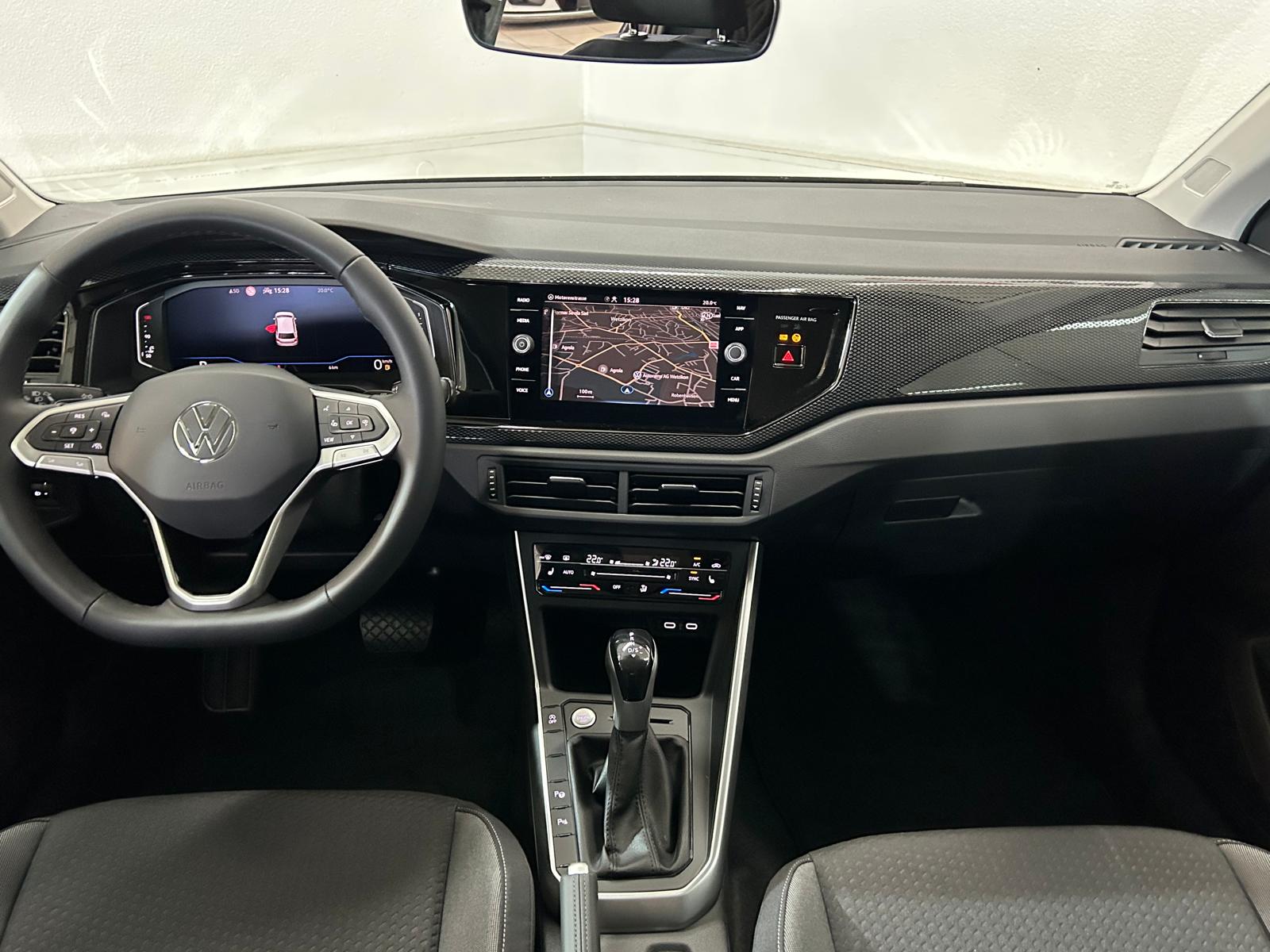 VW Polo 1.0 TSI Life DSG-image-8
