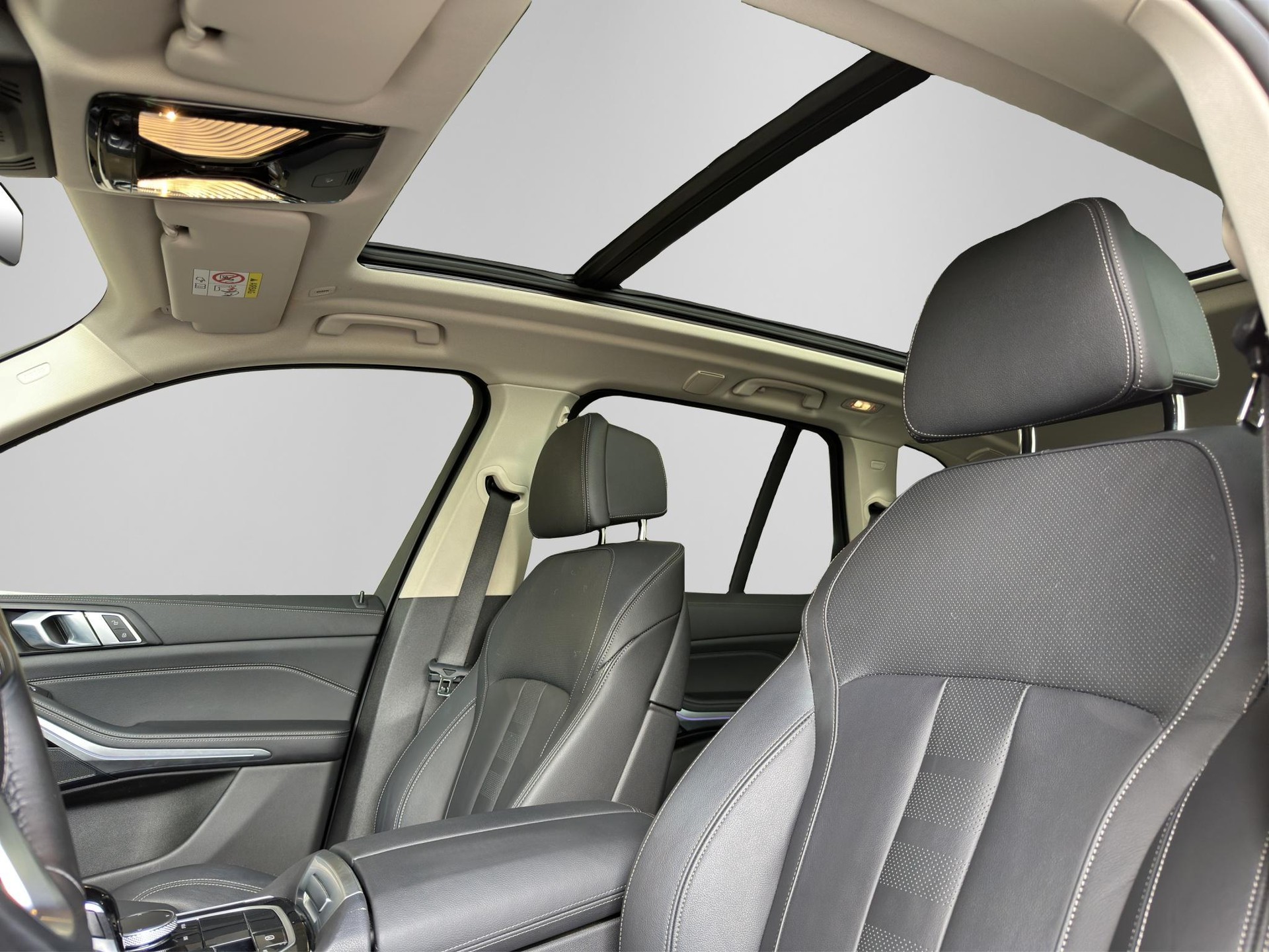 BMW X5 25d xDrive-image-11