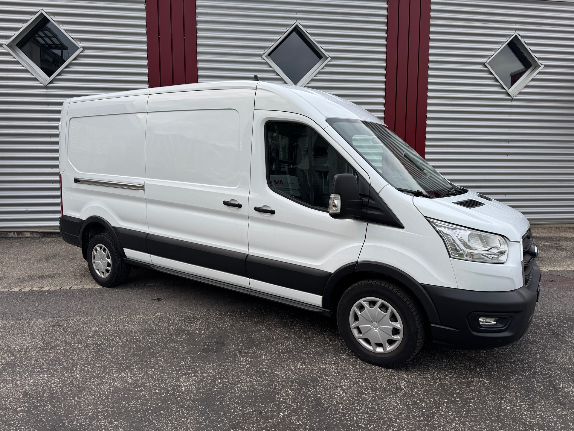 FORD Transit Van 350 L3 Trend 2.0 TDCi 130 FWD A-image-0