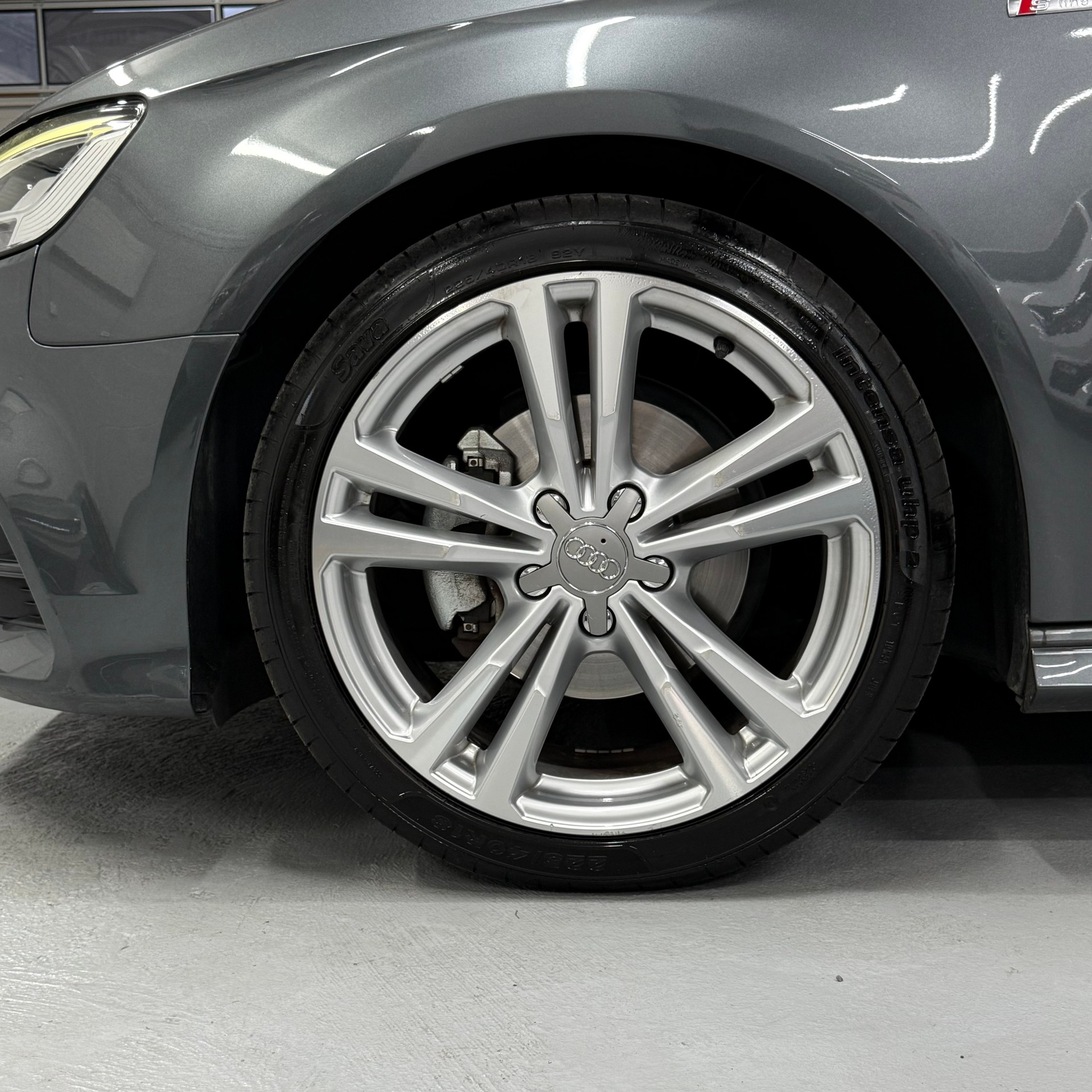 AUDI A3 Sportback 35 TFSI Sport S-tronic-image-6