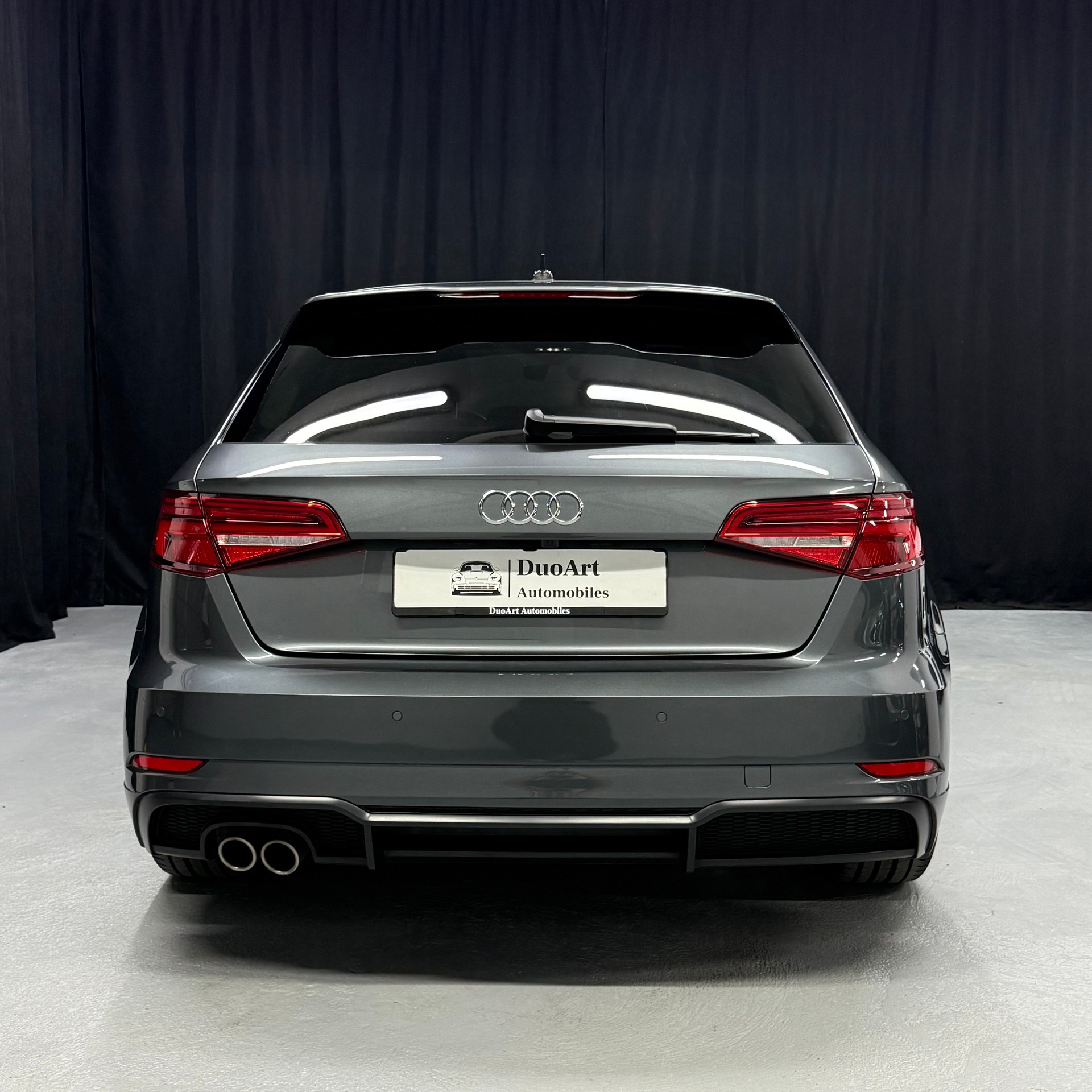 AUDI A3 Sportback 35 TFSI Sport S-tronic-image-8