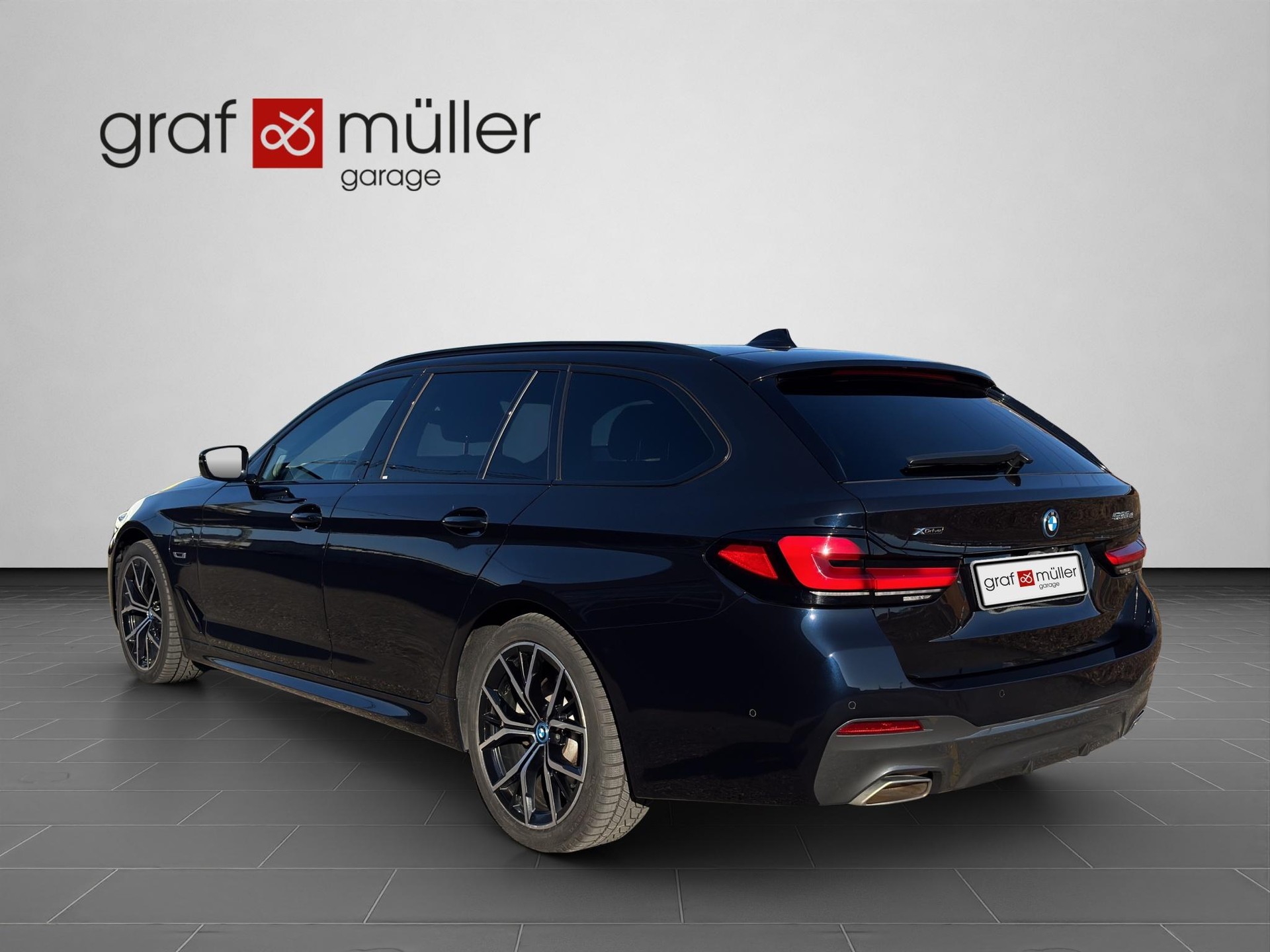 BMW 530e xDrive paddles-image-18