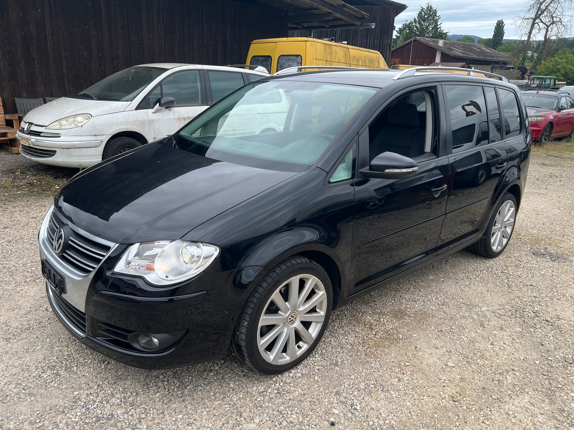 VW Touran 1.4 TSI Highline DSG-image-0