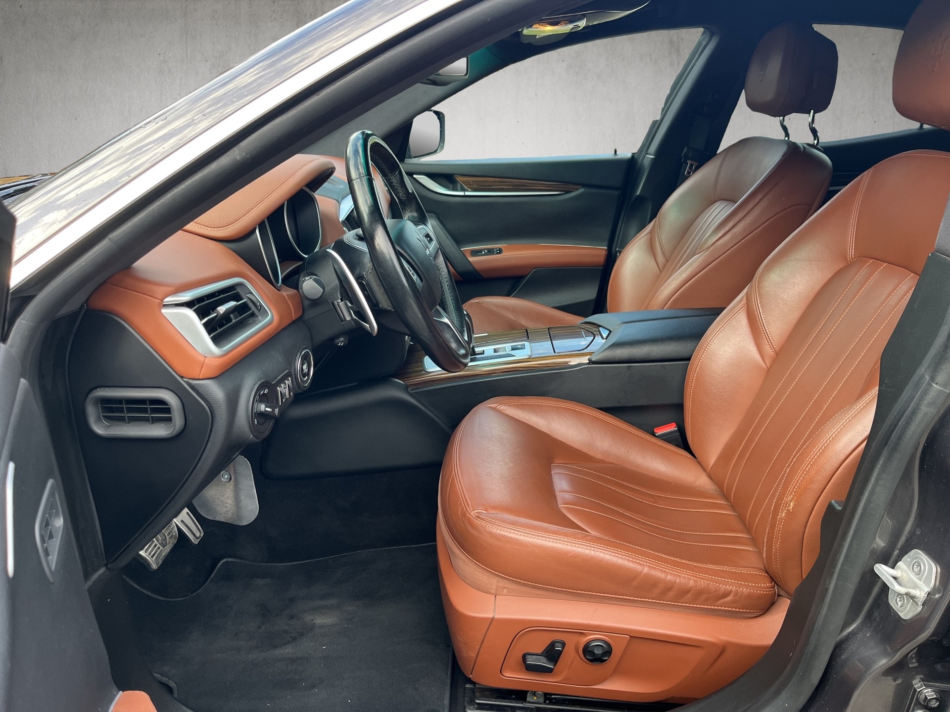 MASERATI Ghibli S Q4 3.0 V6 Automatica-image-9
