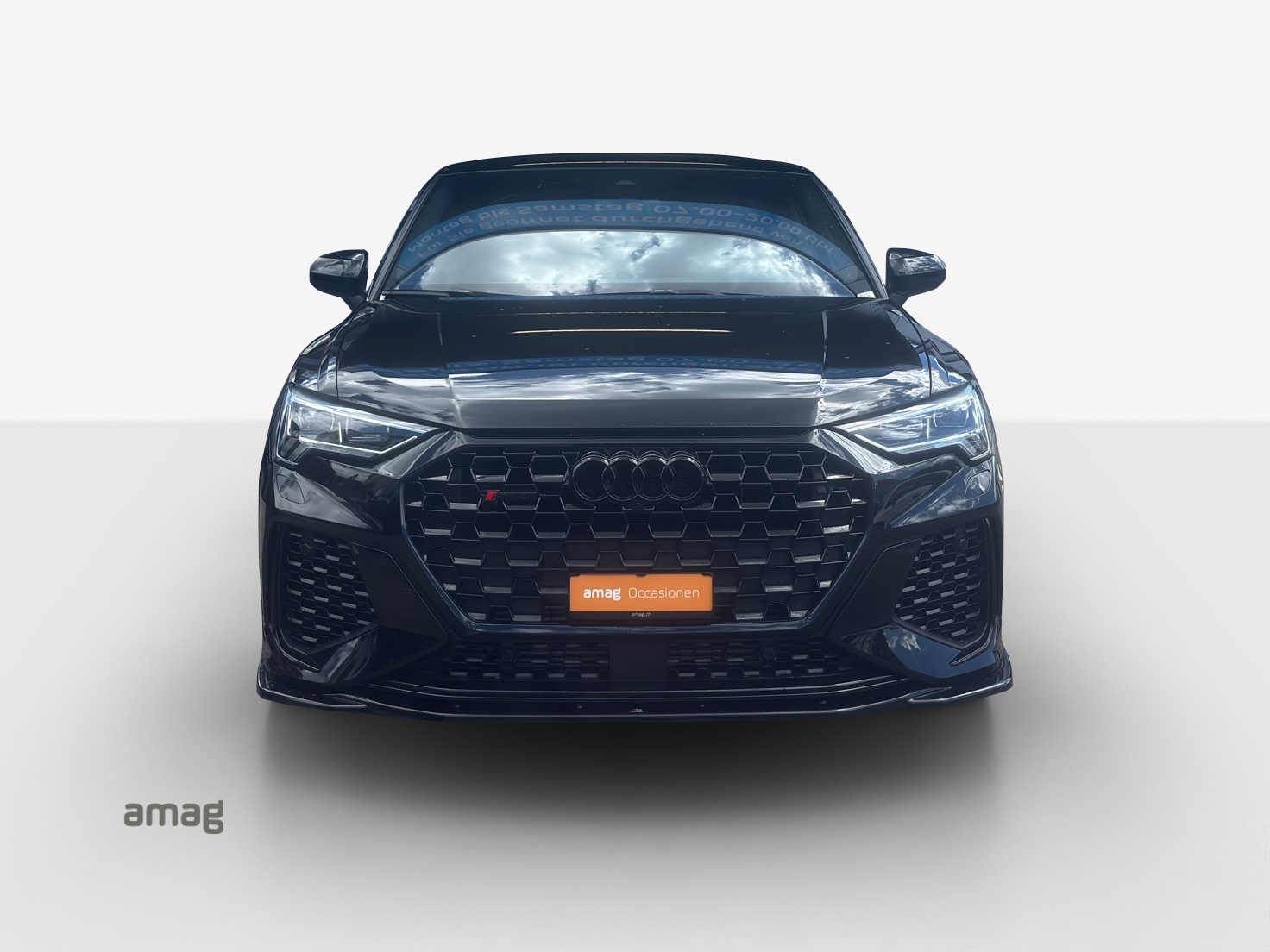 AUDI RS Q3 Sportback quattro S tronic-image-6