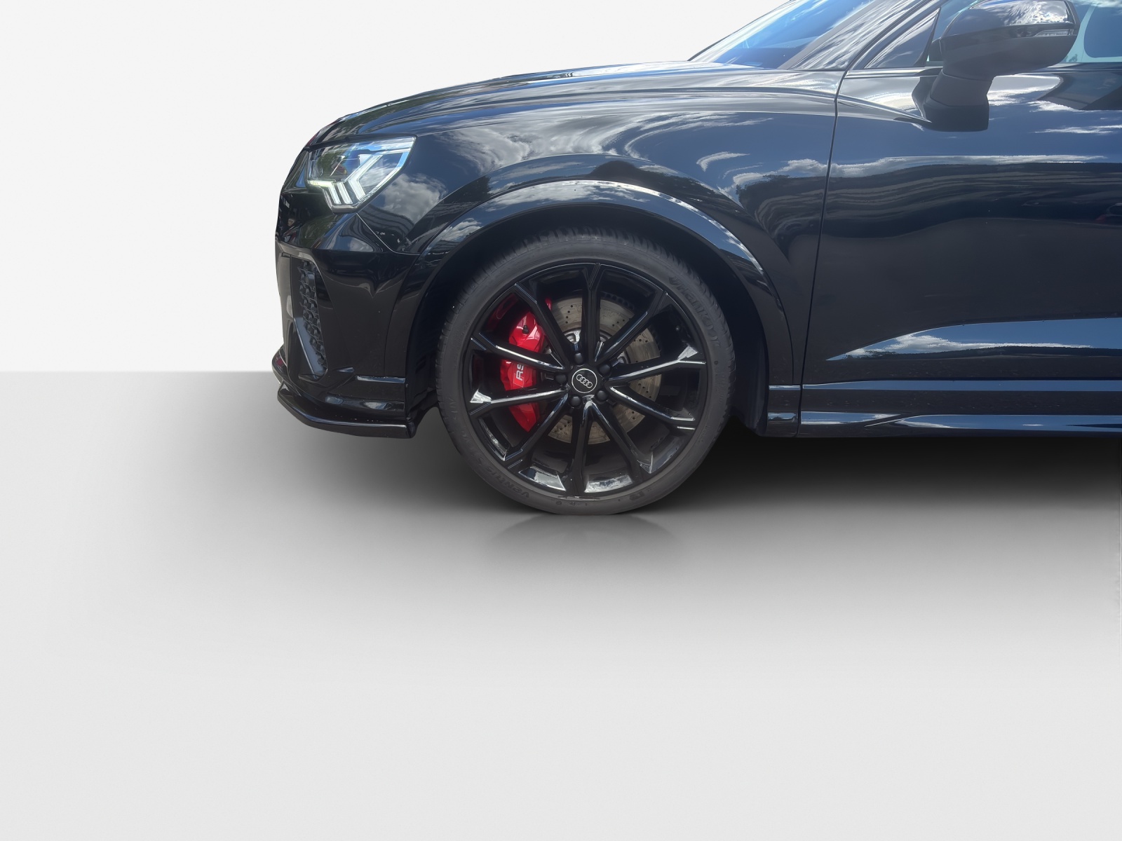AUDI RS Q3 Sportback quattro S tronic-image-13
