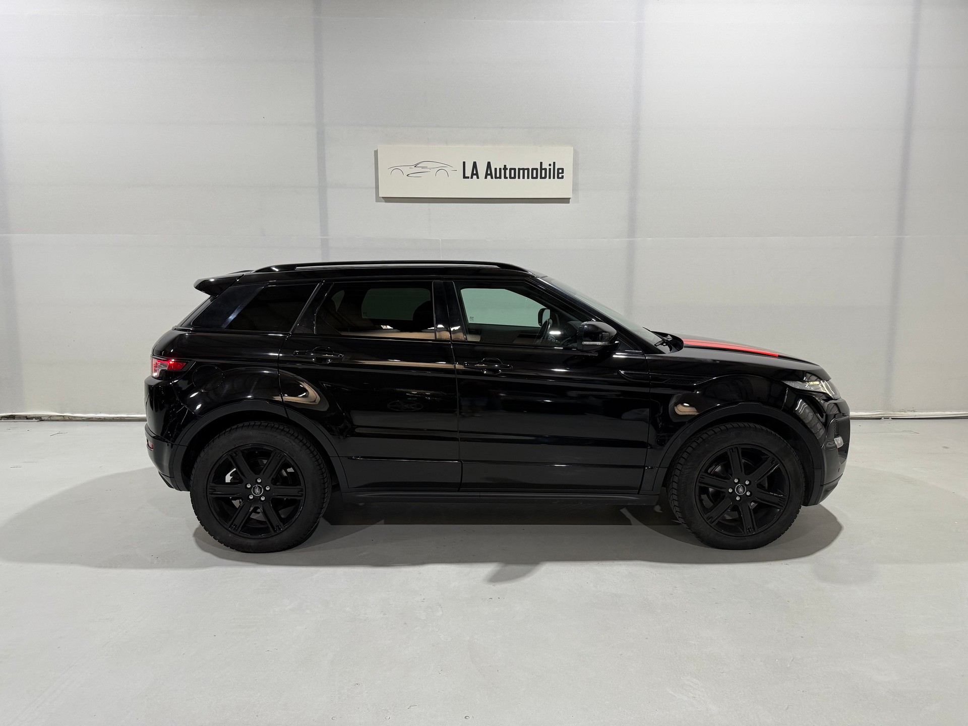 LAND ROVER Range Rover Evoque 2.2 SD4 Dynamic Spirit AT6-image-6