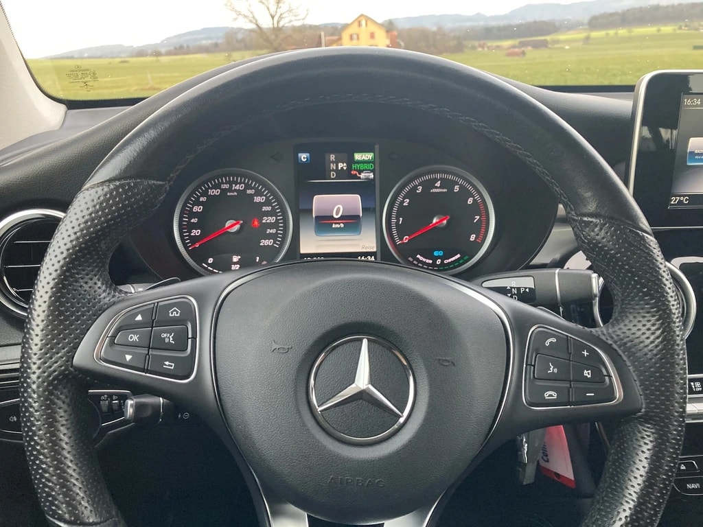 MERCEDES-BENZ GLC 350 e 4Matic 7G-Tronic-image-11