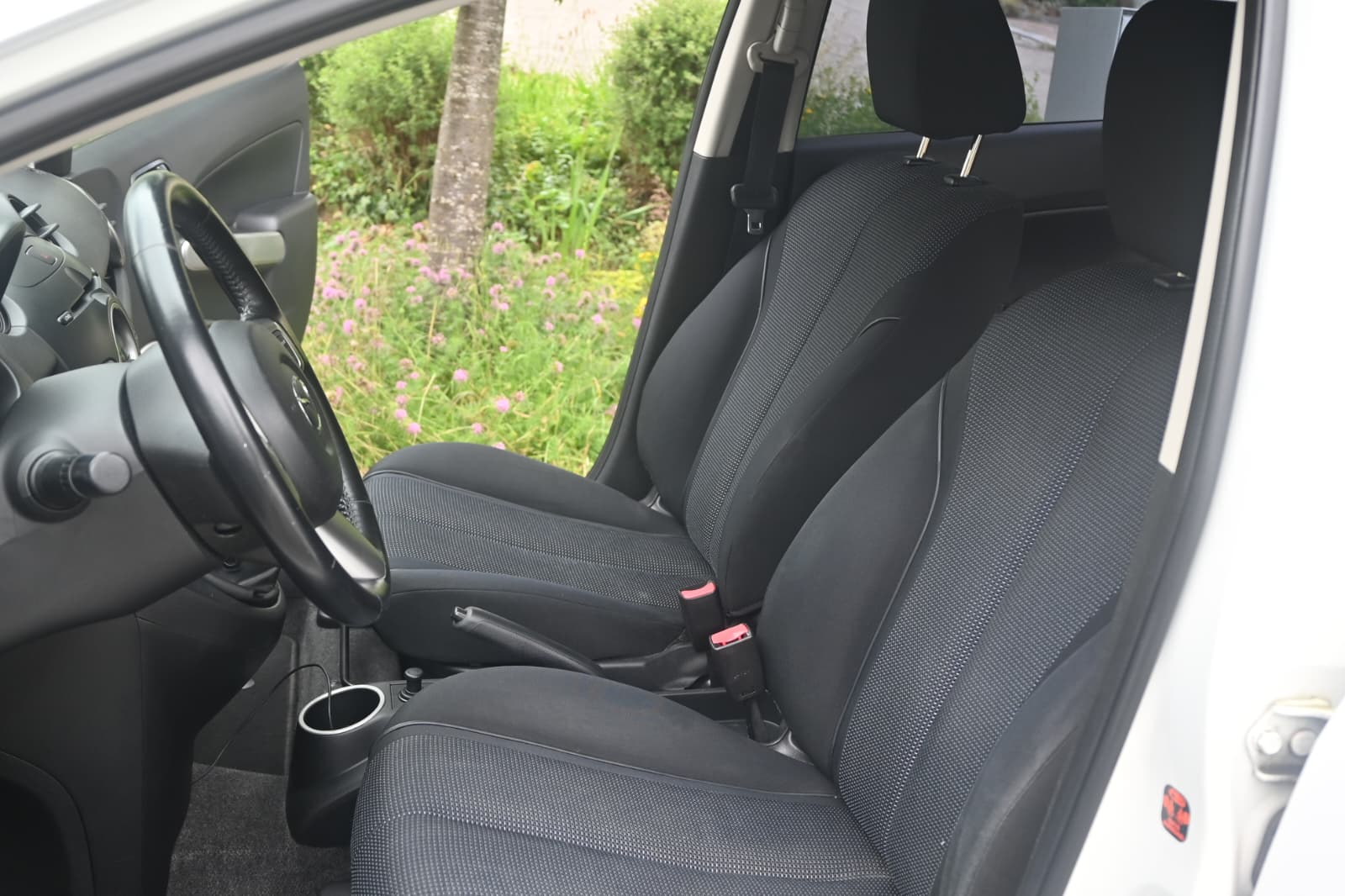 MAZDA 1.5 MZR Sport-image-3