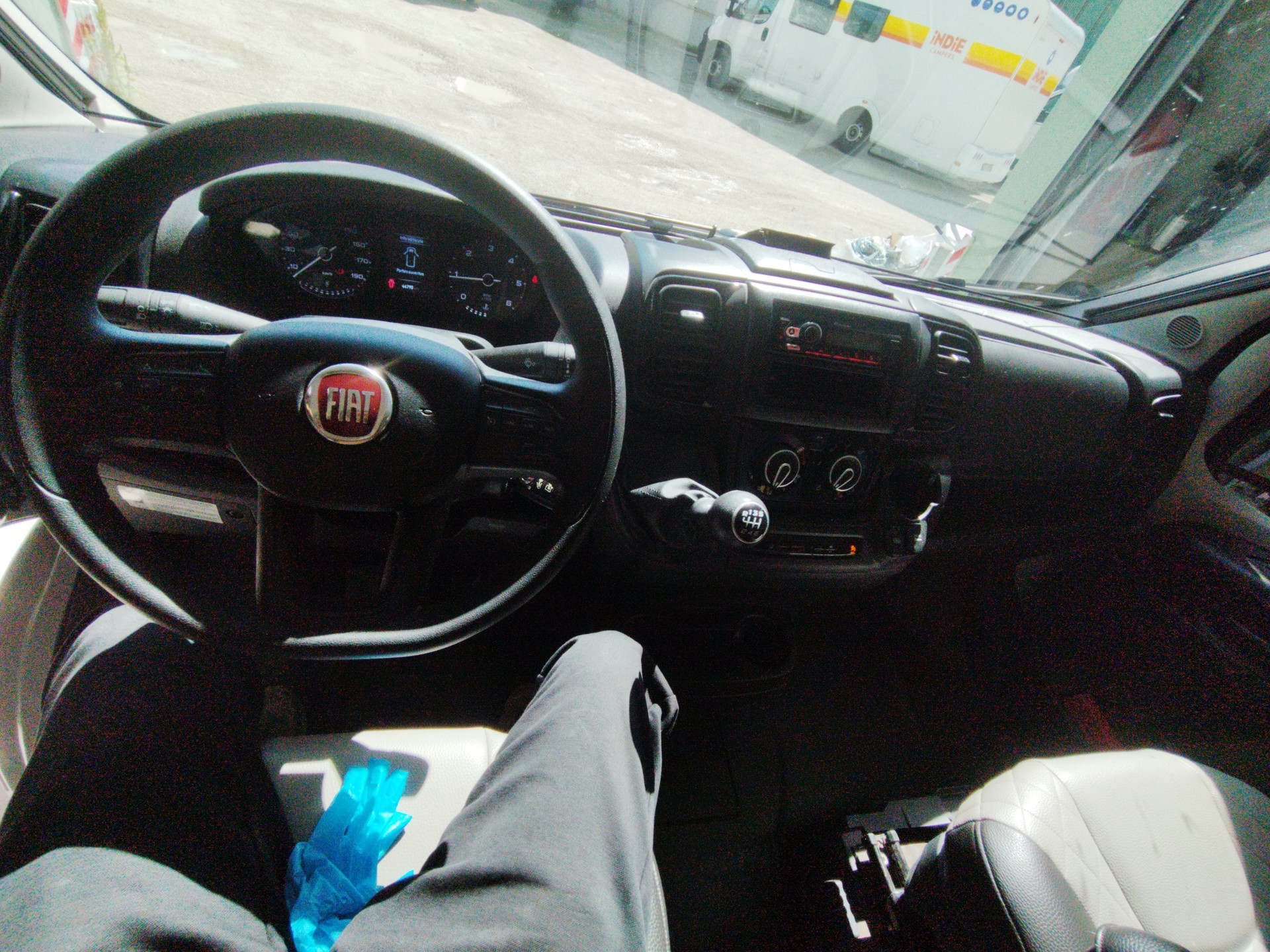 FIAT 2023 Fiat Ducato Weinsberg Carabus | Schaltgetriebe | L3H2-image-6