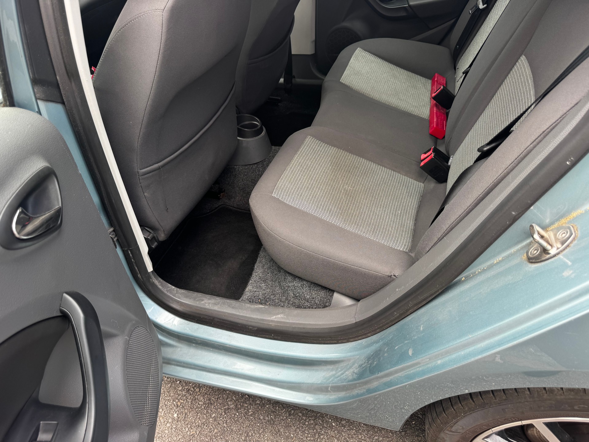 SEAT Ibiza 1.4 Stylance-image-6