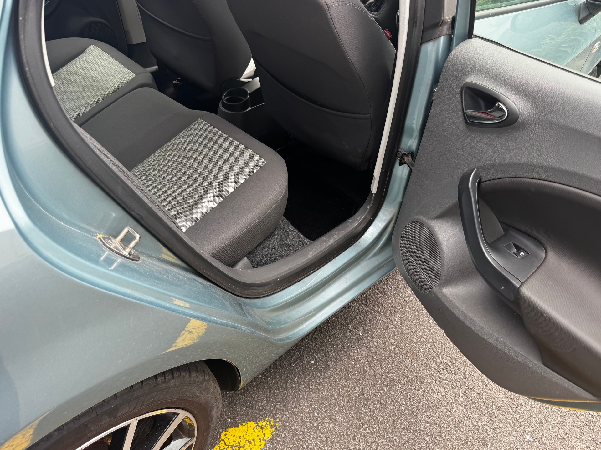 SEAT Ibiza 1.4 Stylance-image-8