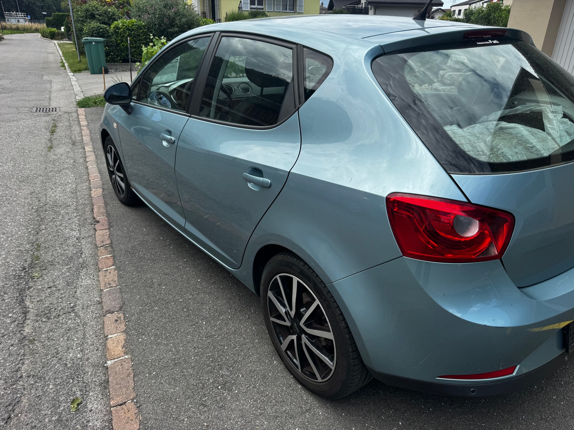 SEAT Ibiza 1.4 Stylance-image-2