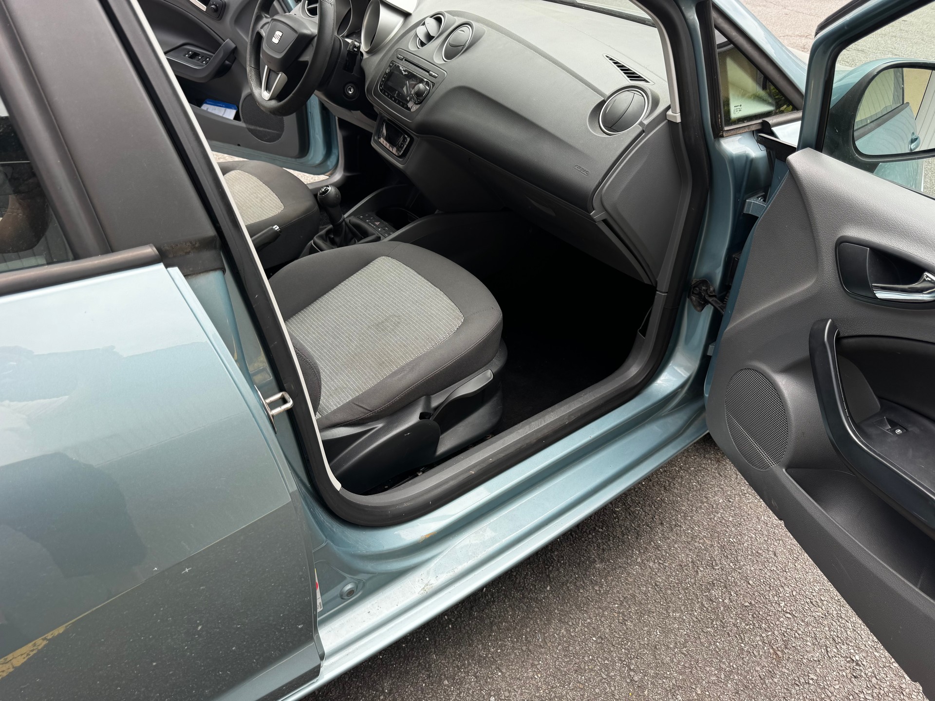 SEAT Ibiza 1.4 Stylance-image-9