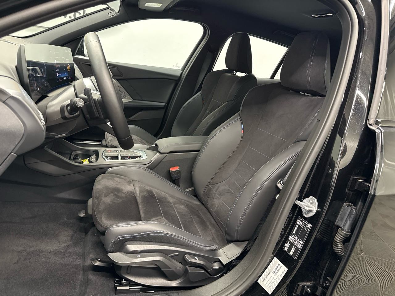 BMW 120 M Sport Steptronic-showroom-element-3