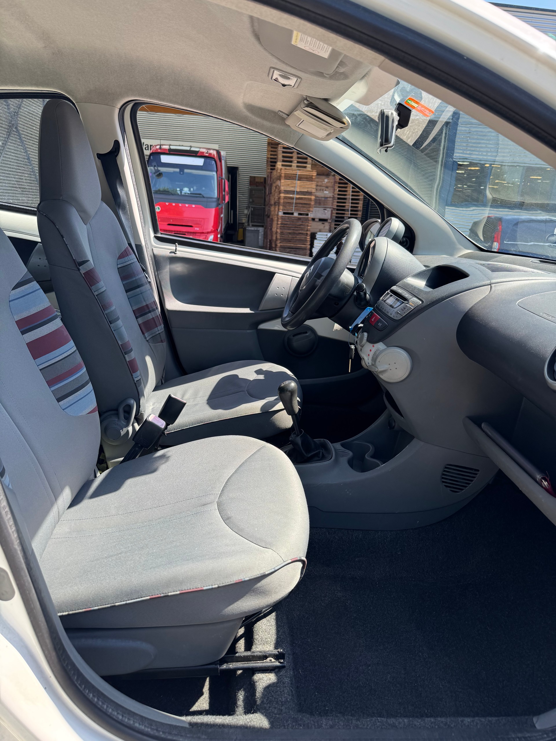 CITROEN C1 1.0i Edition-image-14