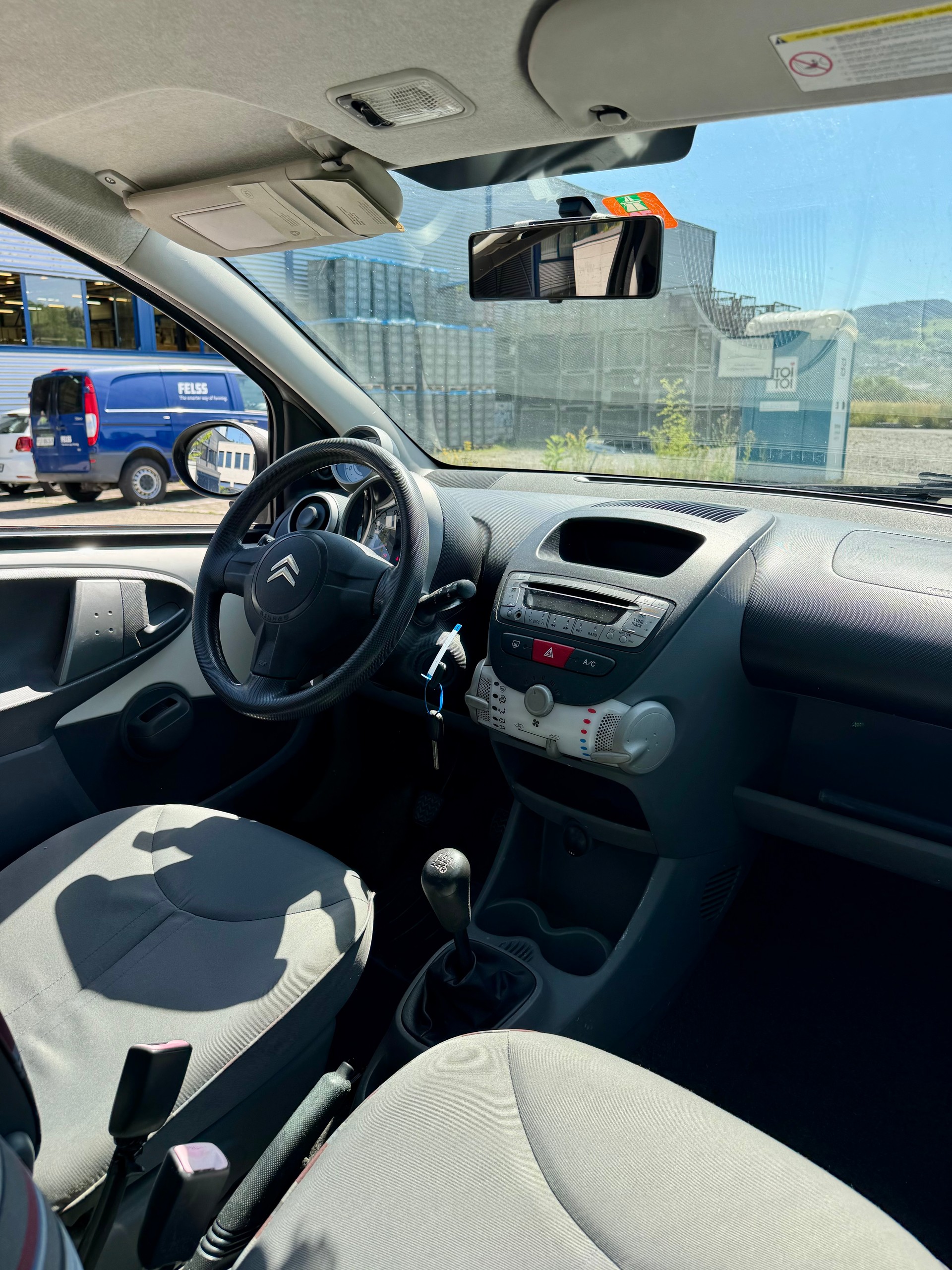 CITROEN C1 1.0i Edition-image-13