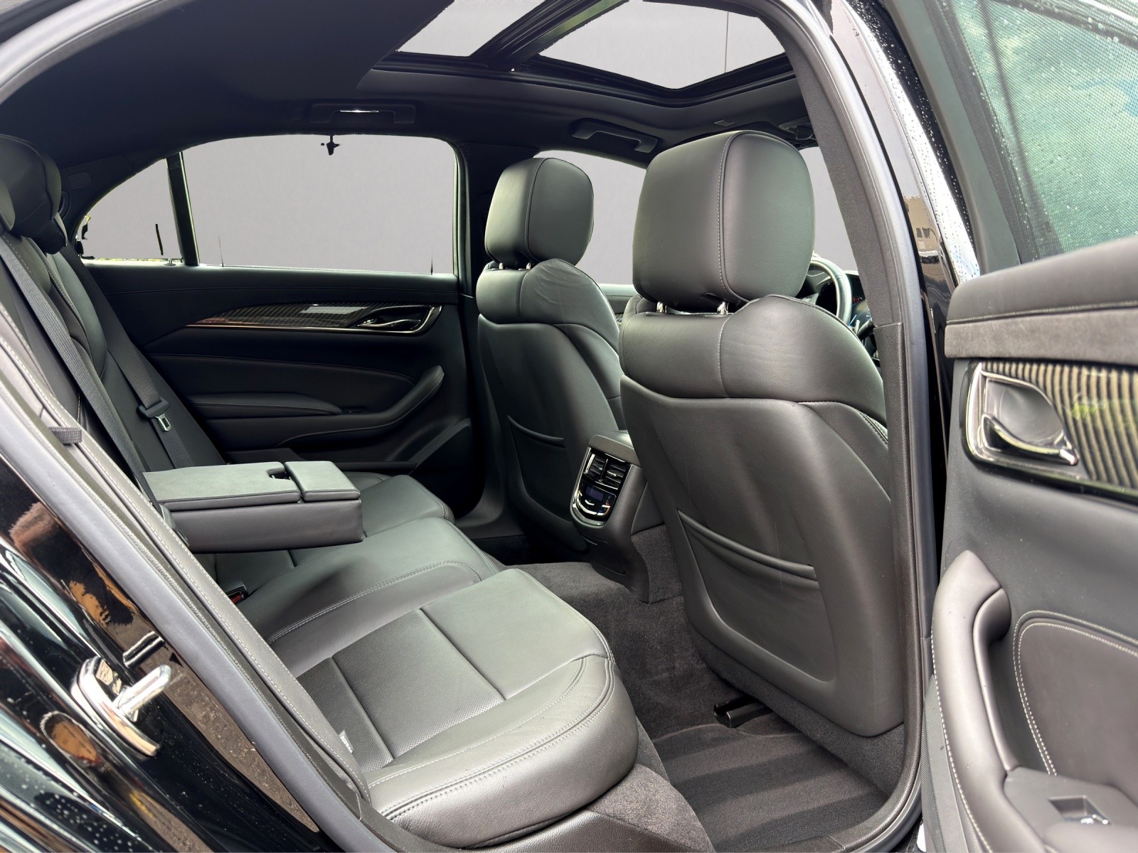 CADILLAC CTS Sedan 2.0 Turbo Premium AWD Automatic-image-12