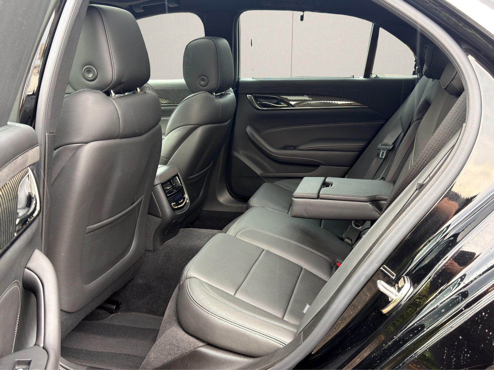 CADILLAC CTS Sedan 2.0 Turbo Premium AWD Automatic-image-10