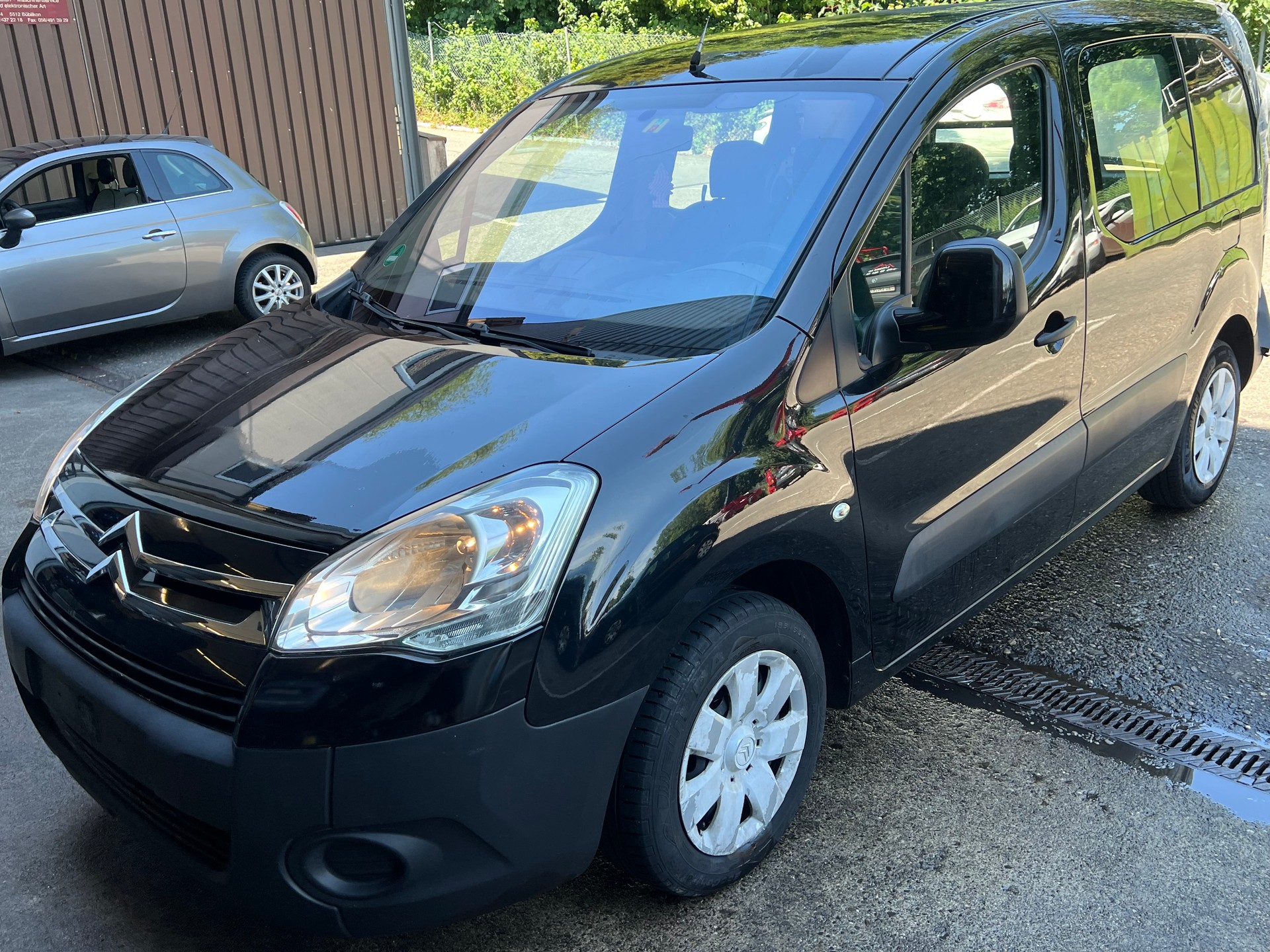 CITROEN Berlingo 1.6 HDi 600 Komfort (Confort)-image-1