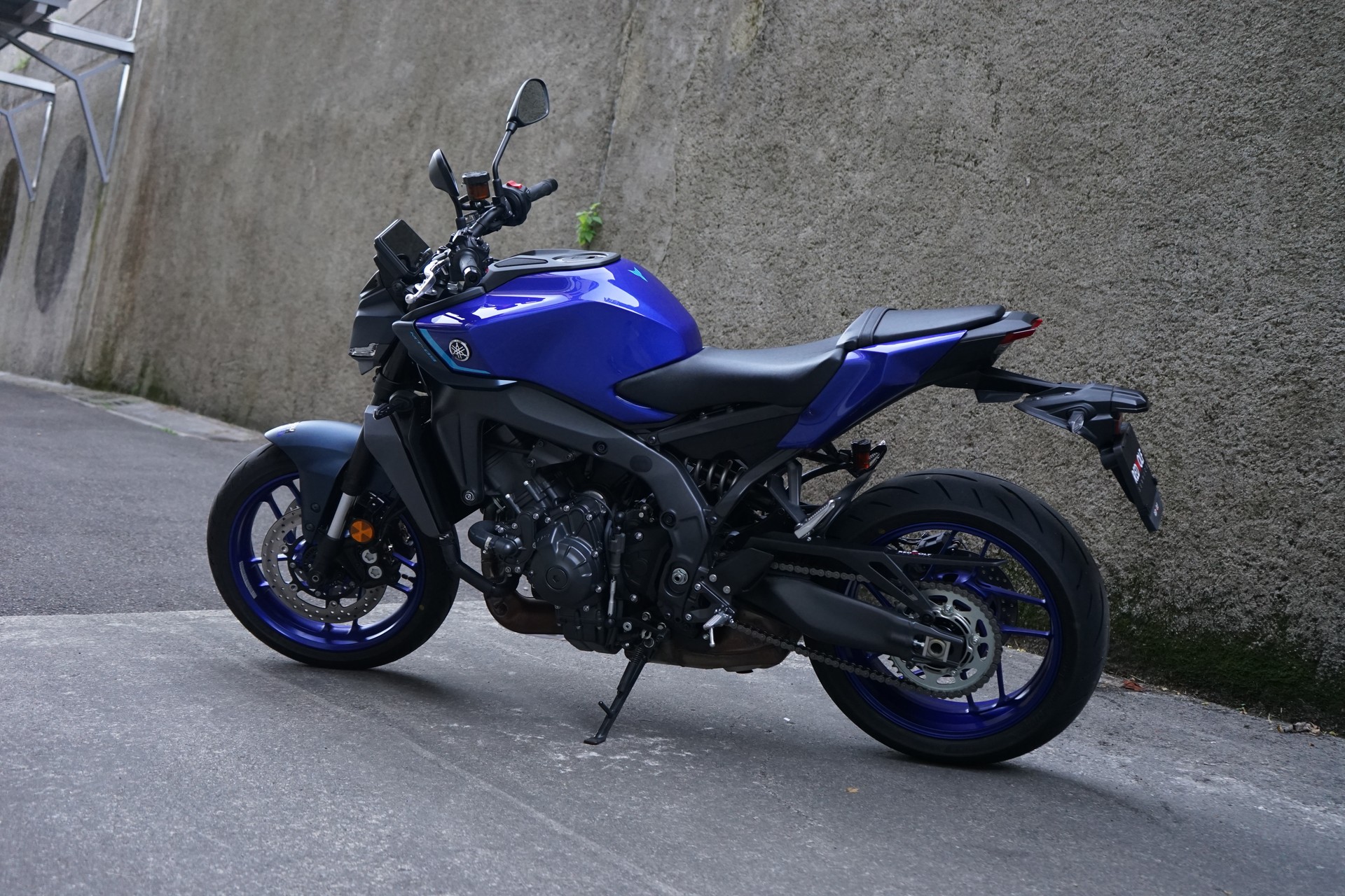 YAMAHA MT-09 (35kW)-image-1