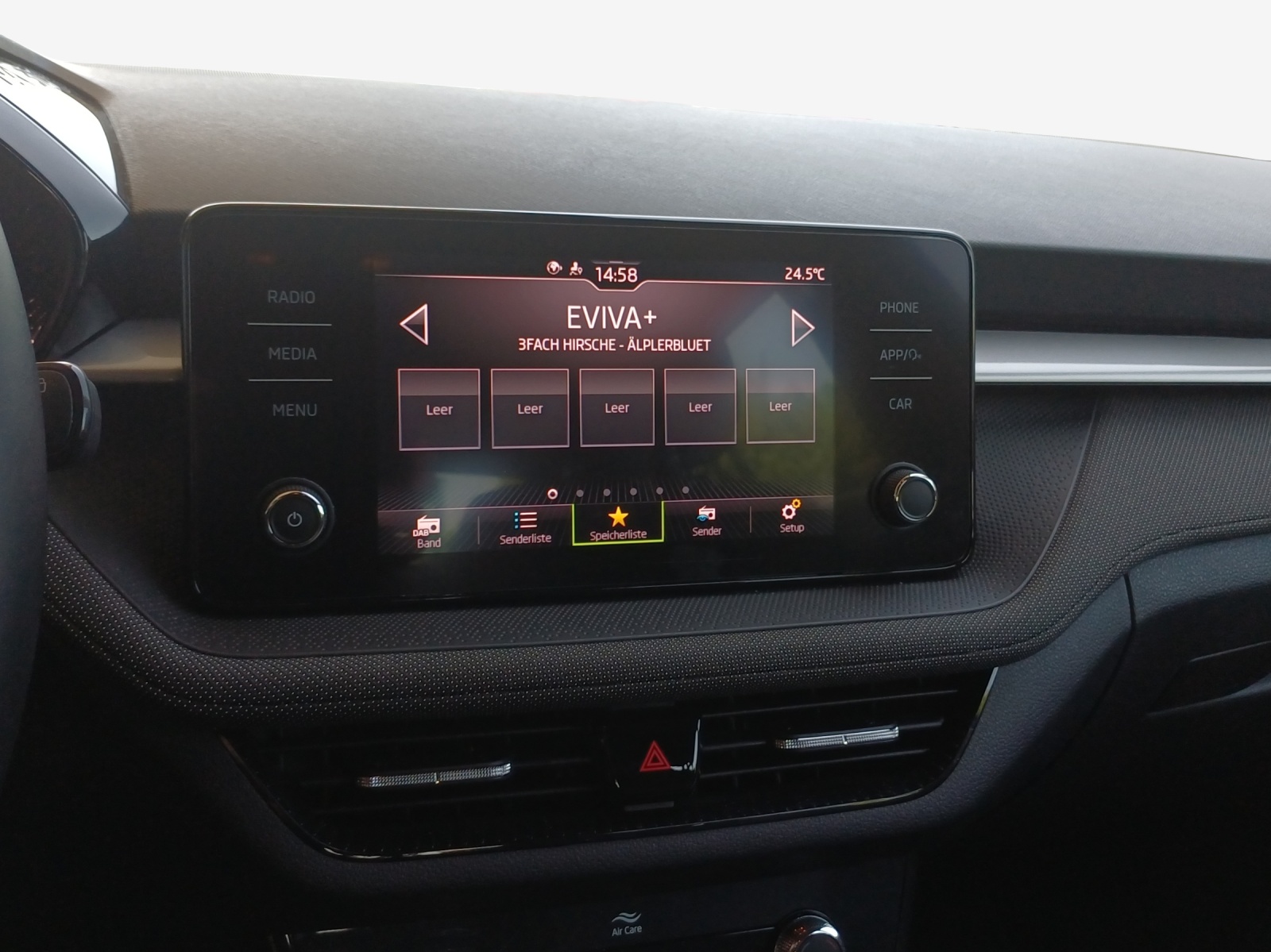 SKODA Fabia 1.0 TSI Ambition-image-10