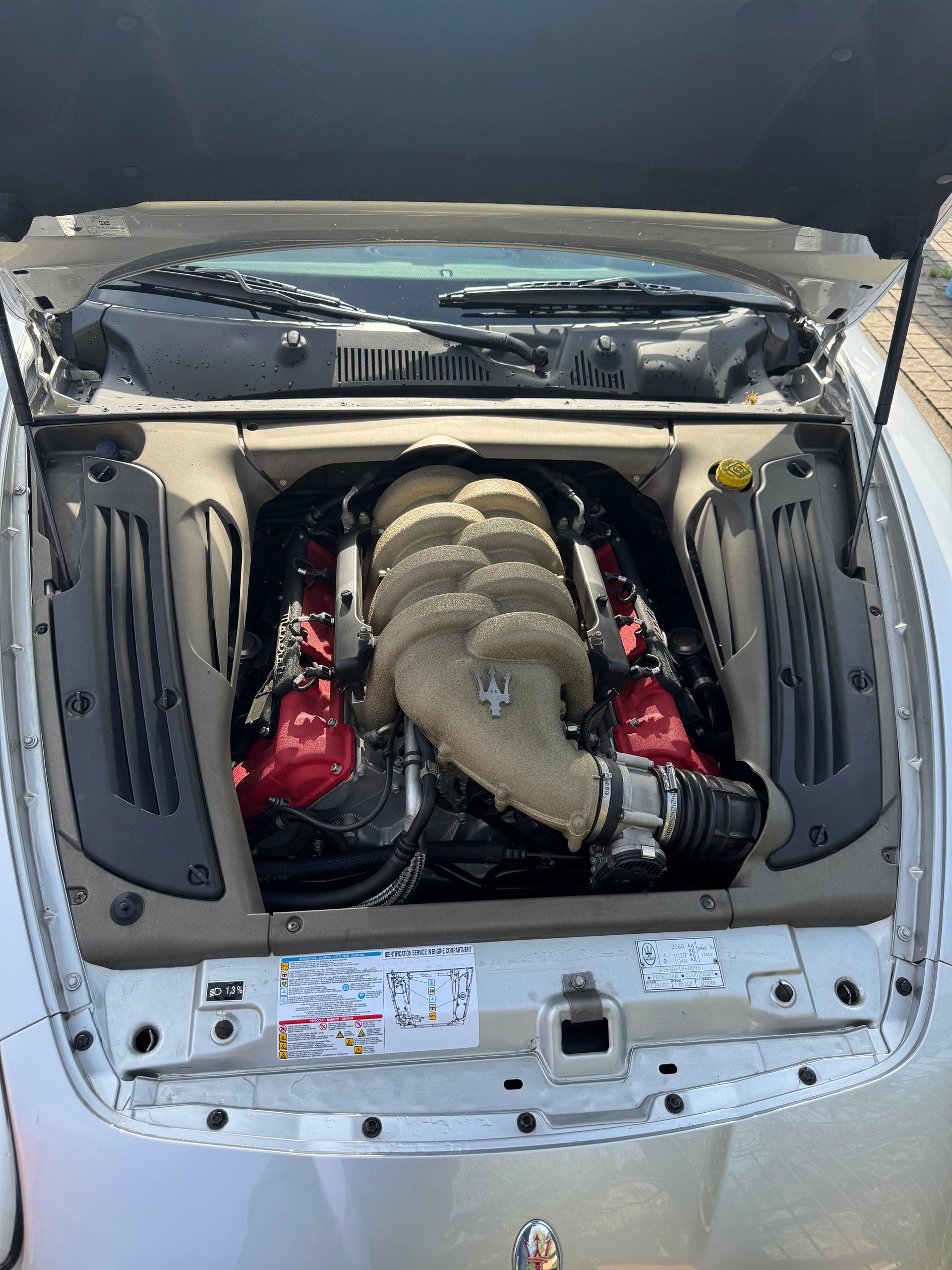 MASERATI 4.2 V8 Gransport-image-3
