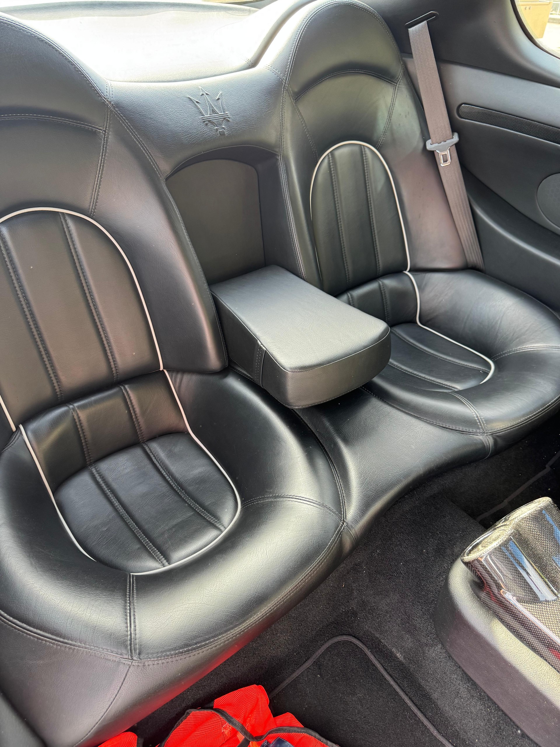 MASERATI 4.2 V8 Gransport-image-10
