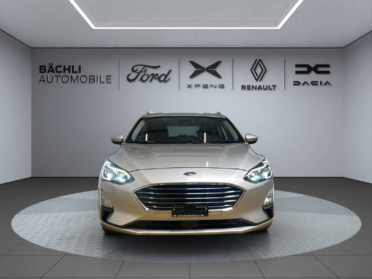 FORD Focus 1.0 mHEV 155 PS Titanium X-image-1