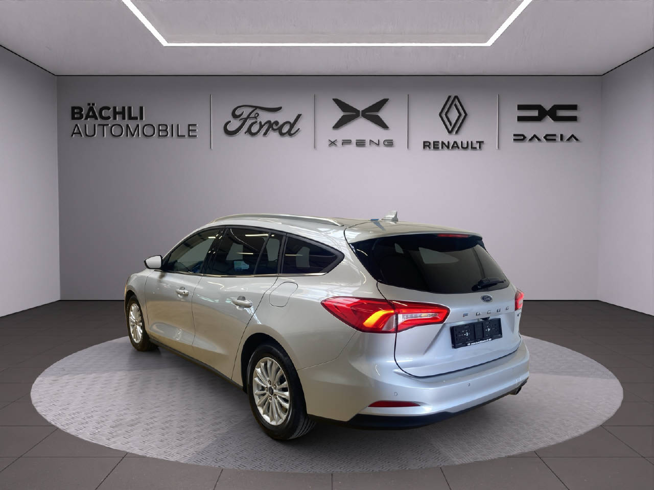 FORD Focus 1.0 mHEV 155 PS Titanium X-image-10