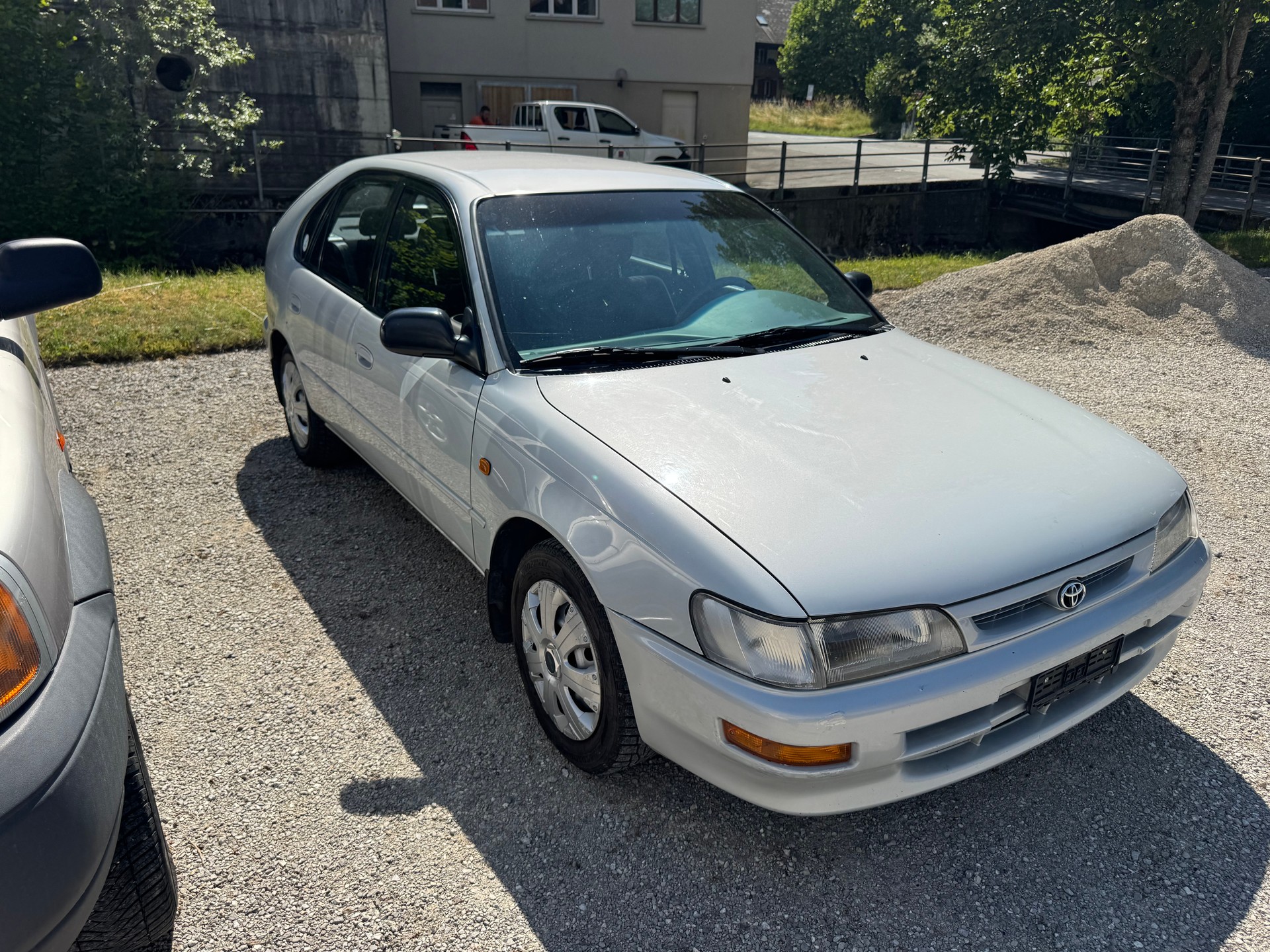 TOYOTA Corolla 1.6 XLi Compact-image-0